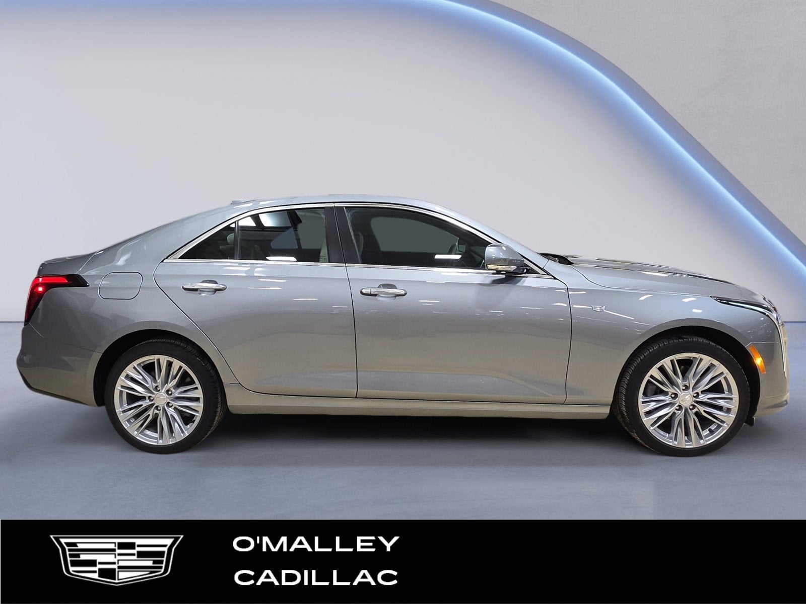 2025 Cadillac CT4 Premium Luxury