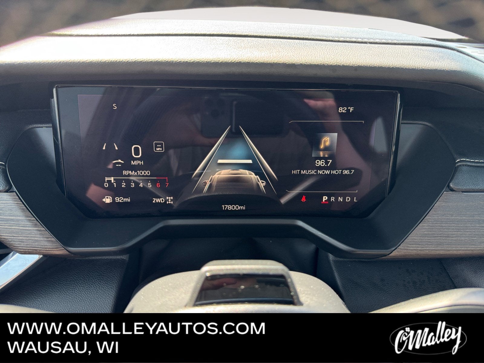 2024 GMC Acadia Denali