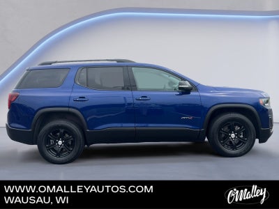 2023 GMC Acadia AT4
