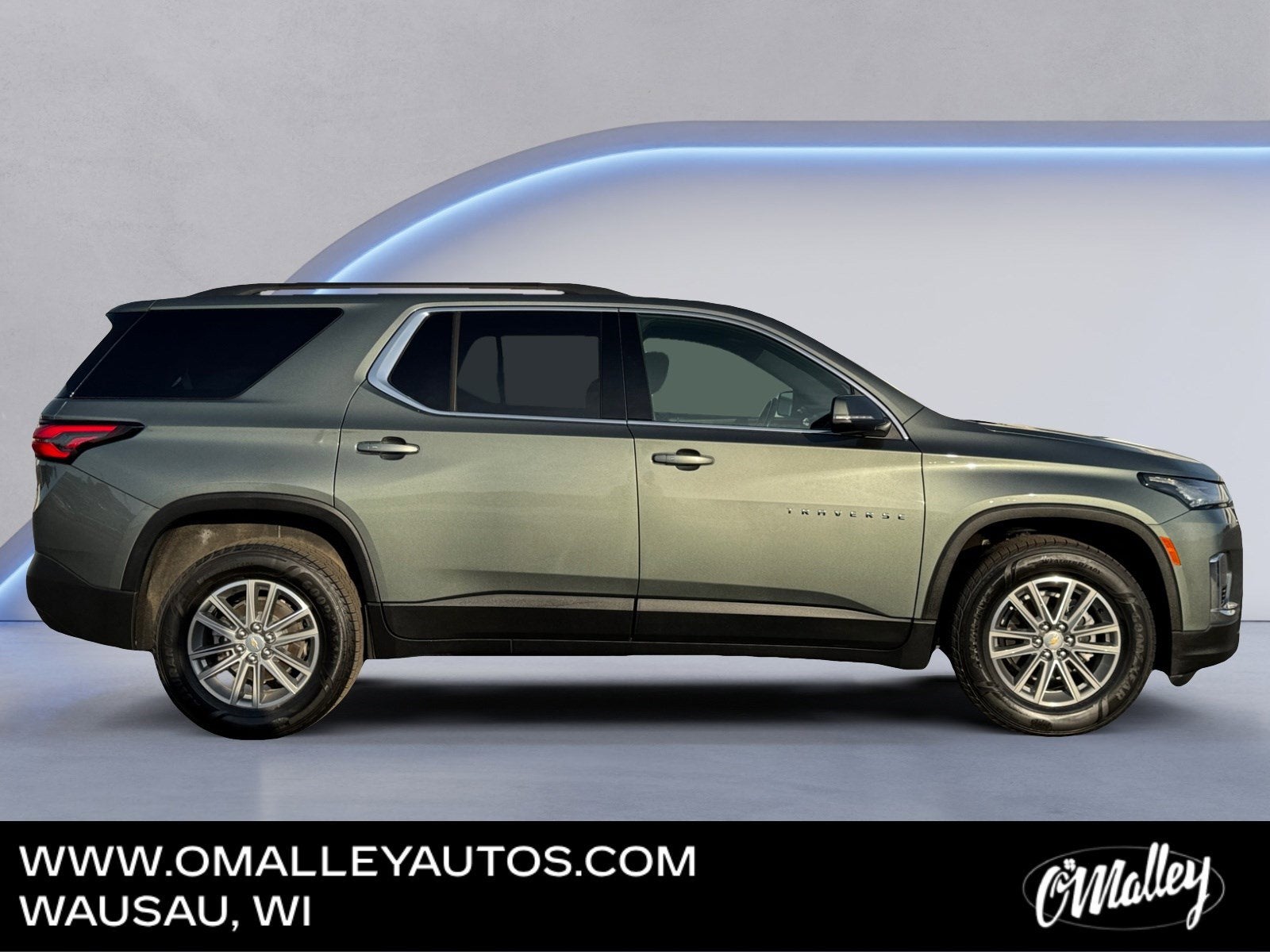 2022 Chevrolet Traverse LT Cloth
