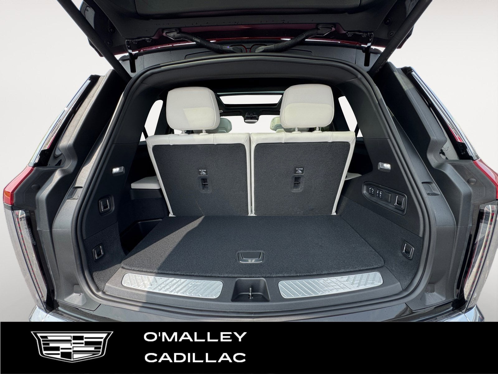 2026 Cadillac VISTIQ Luxury