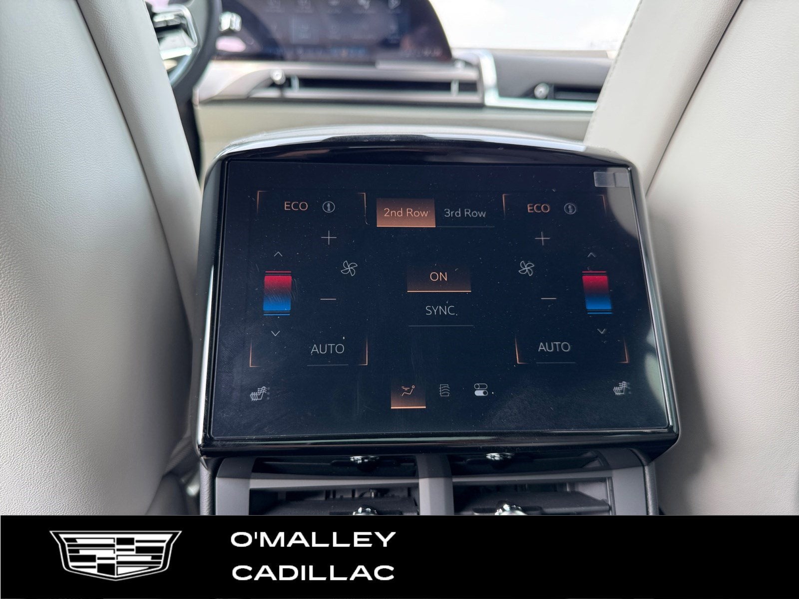 2026 Cadillac VISTIQ Luxury