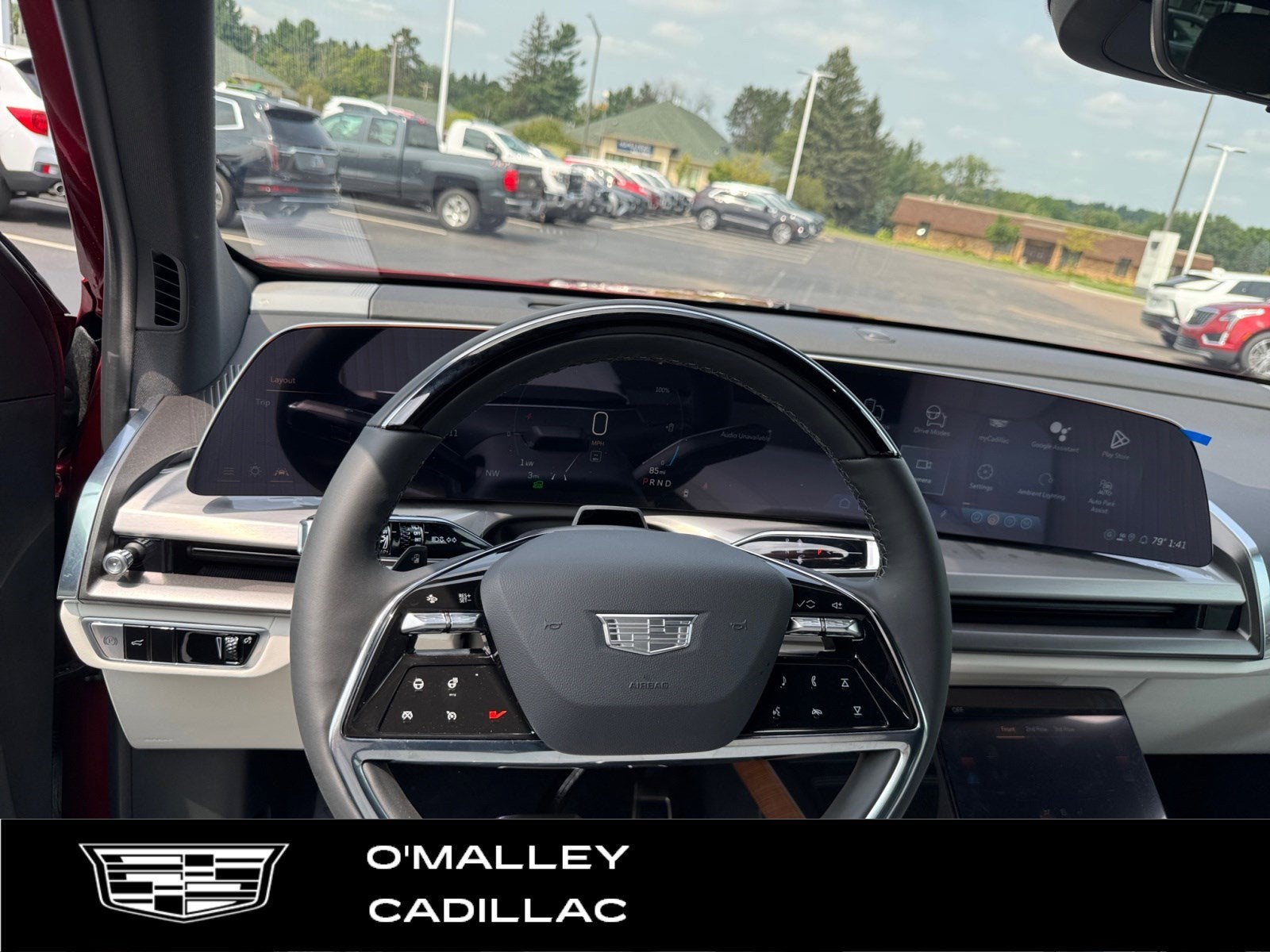 2026 Cadillac VISTIQ Luxury