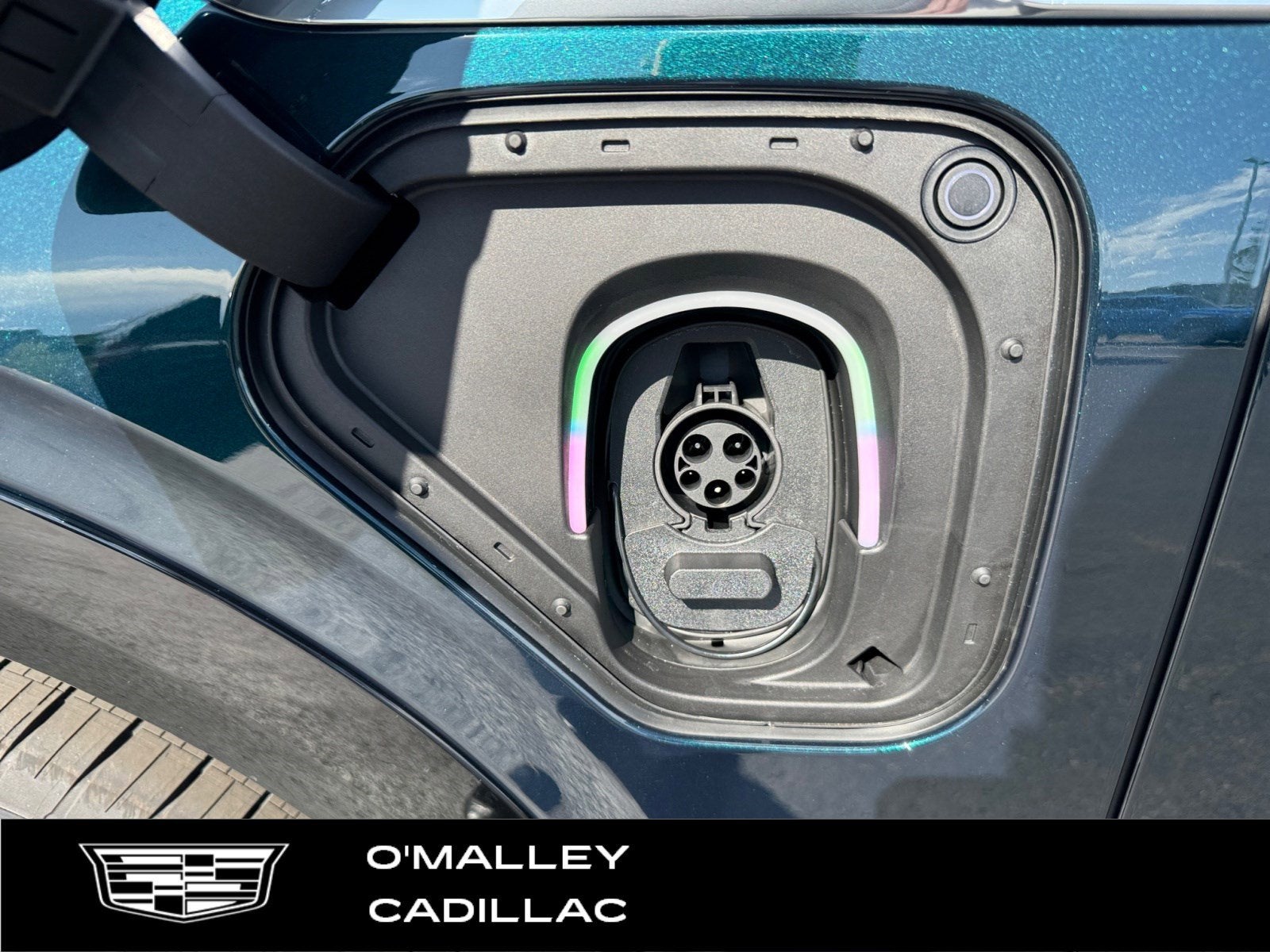 2026 Cadillac VISTIQ Luxury