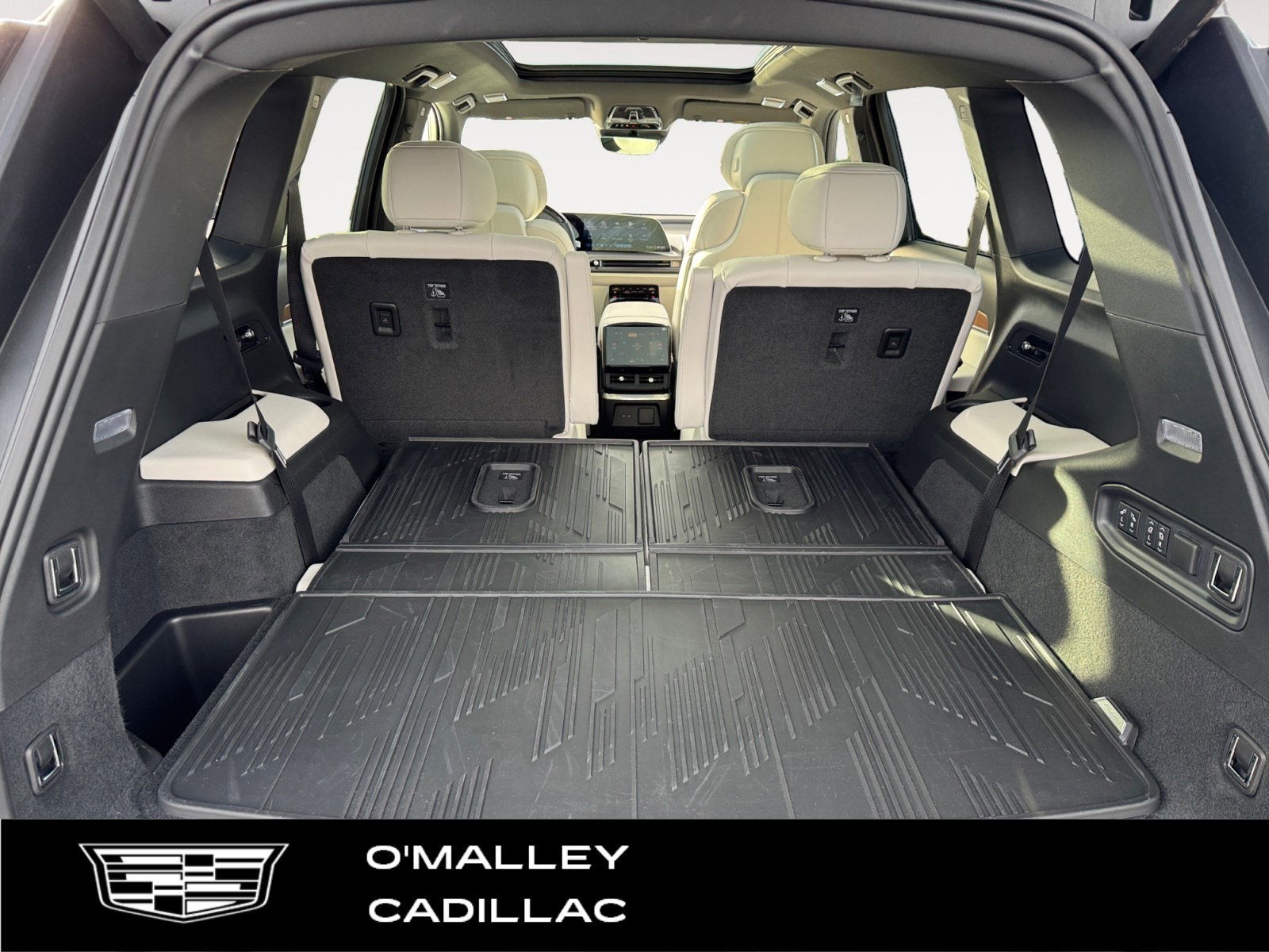 2026 Cadillac VISTIQ Sport