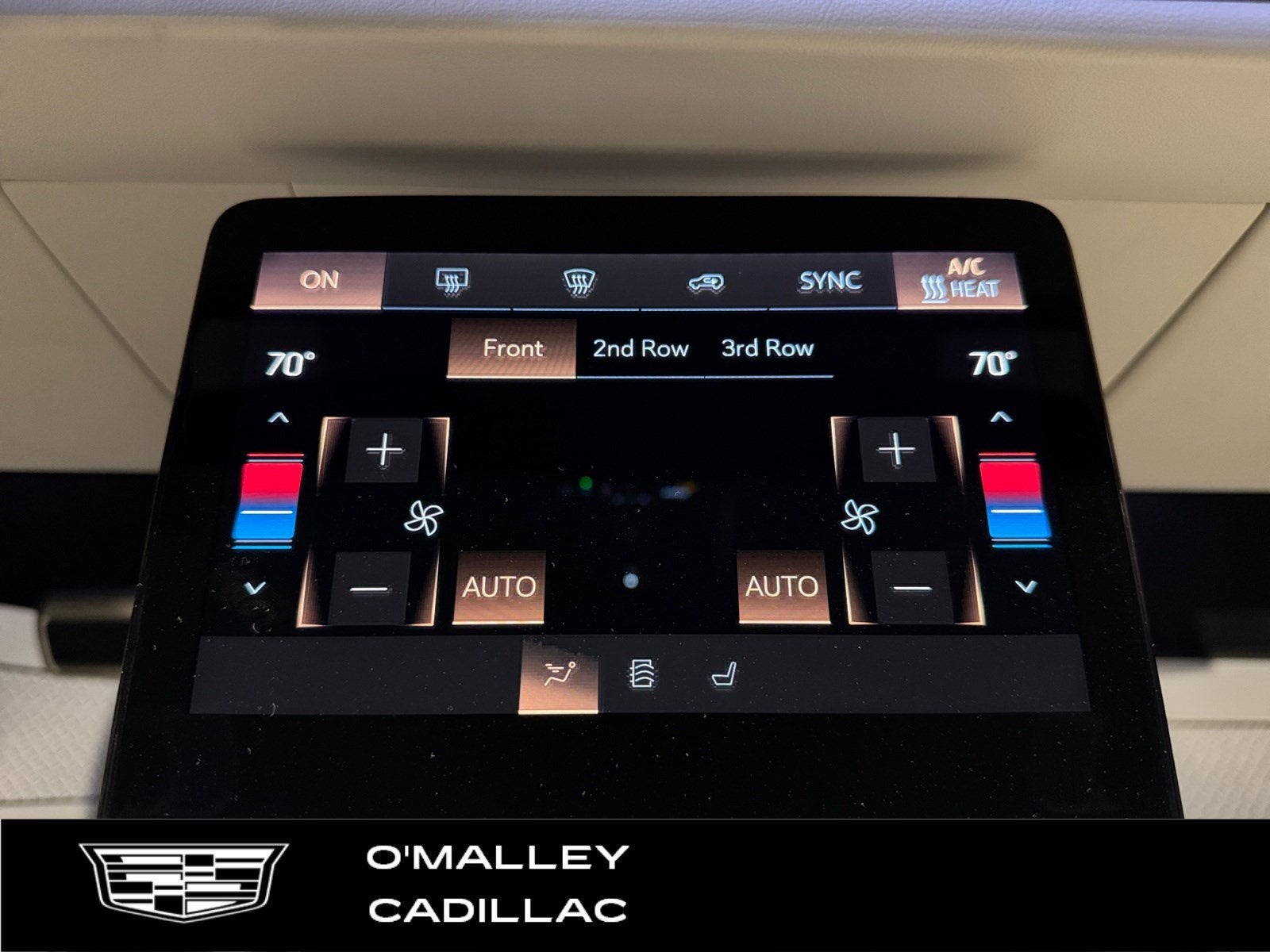 2026 Cadillac VISTIQ Sport