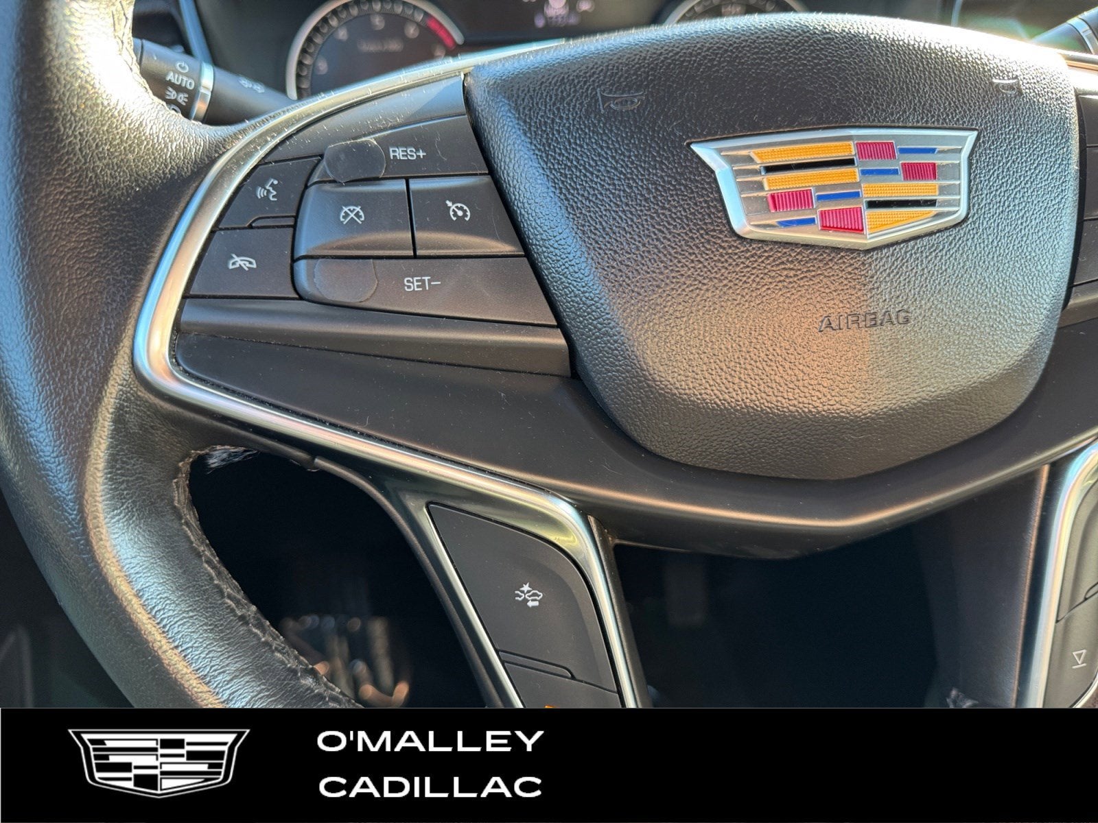 2023 Cadillac XT5 Luxury