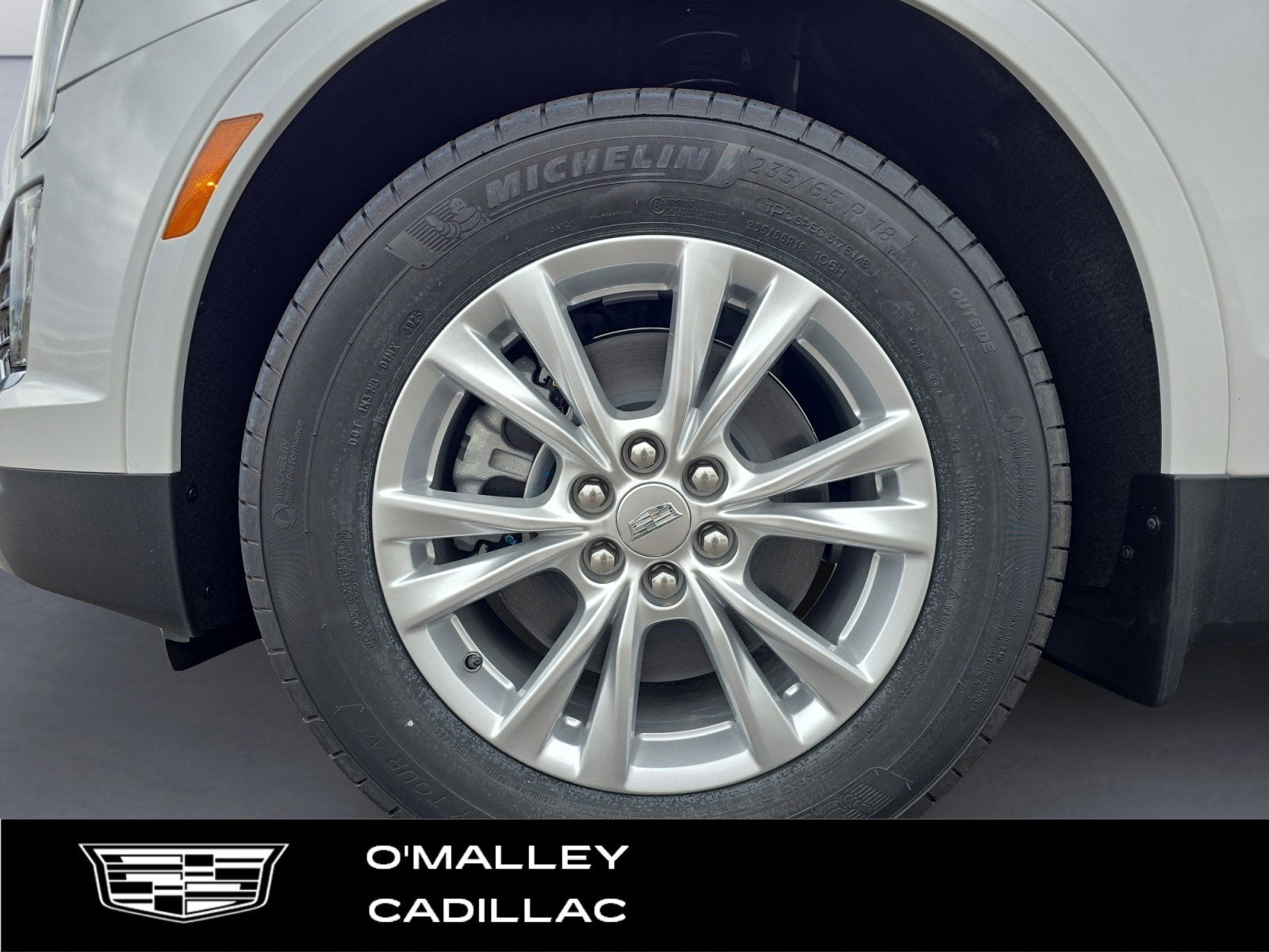 2026 Cadillac XT5 Luxury