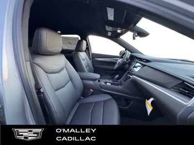 2026 Cadillac XT5 Luxury