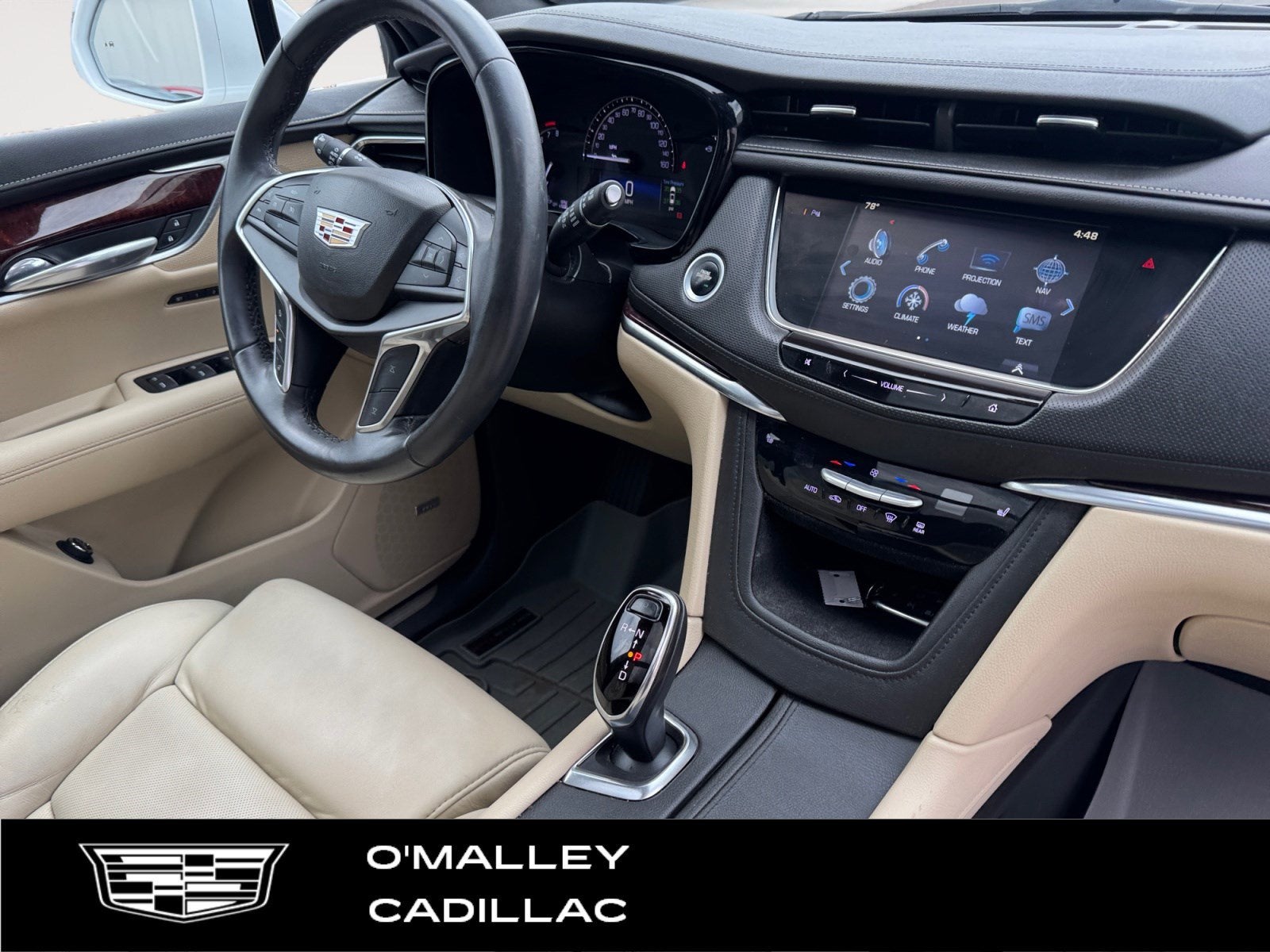 2017 Cadillac XT5 Luxury AWD