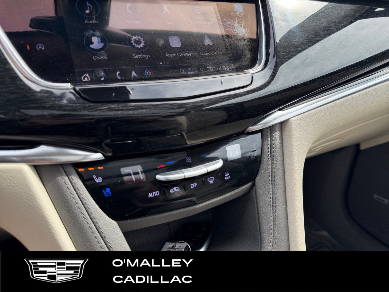 2021 Cadillac XT6 Premium Luxury