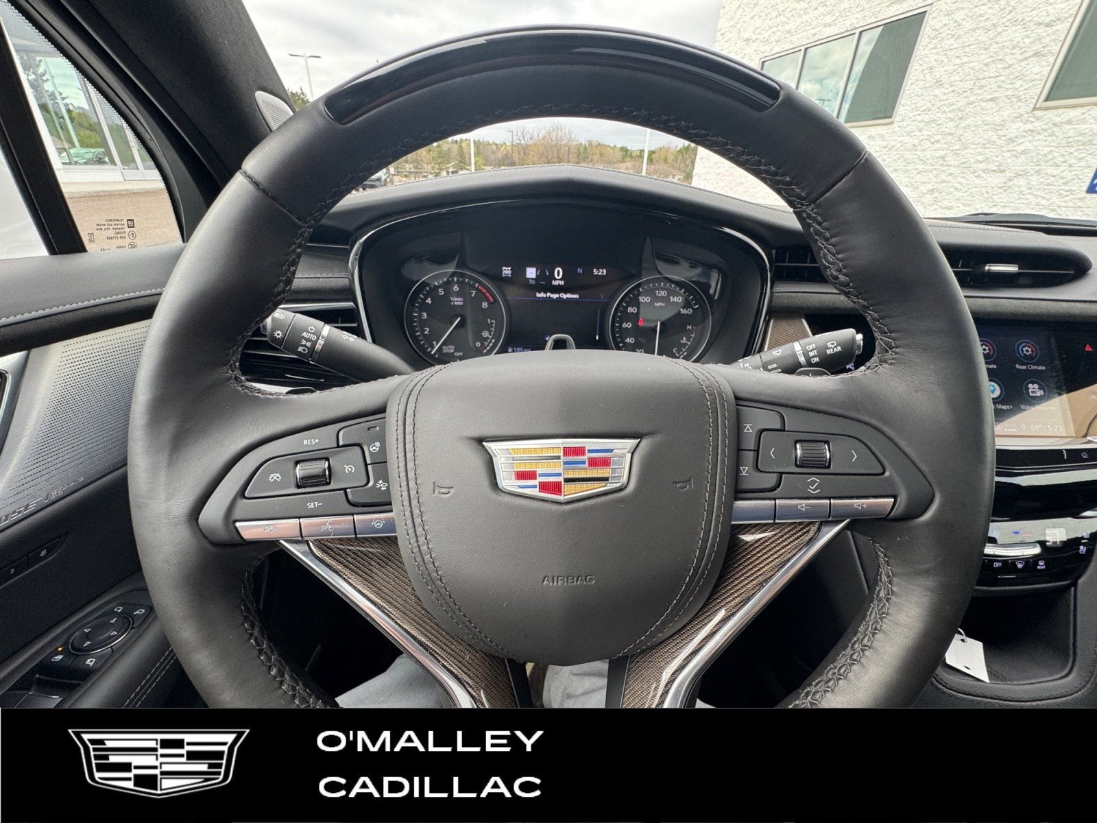 2025 Cadillac XT6 Premium Luxury