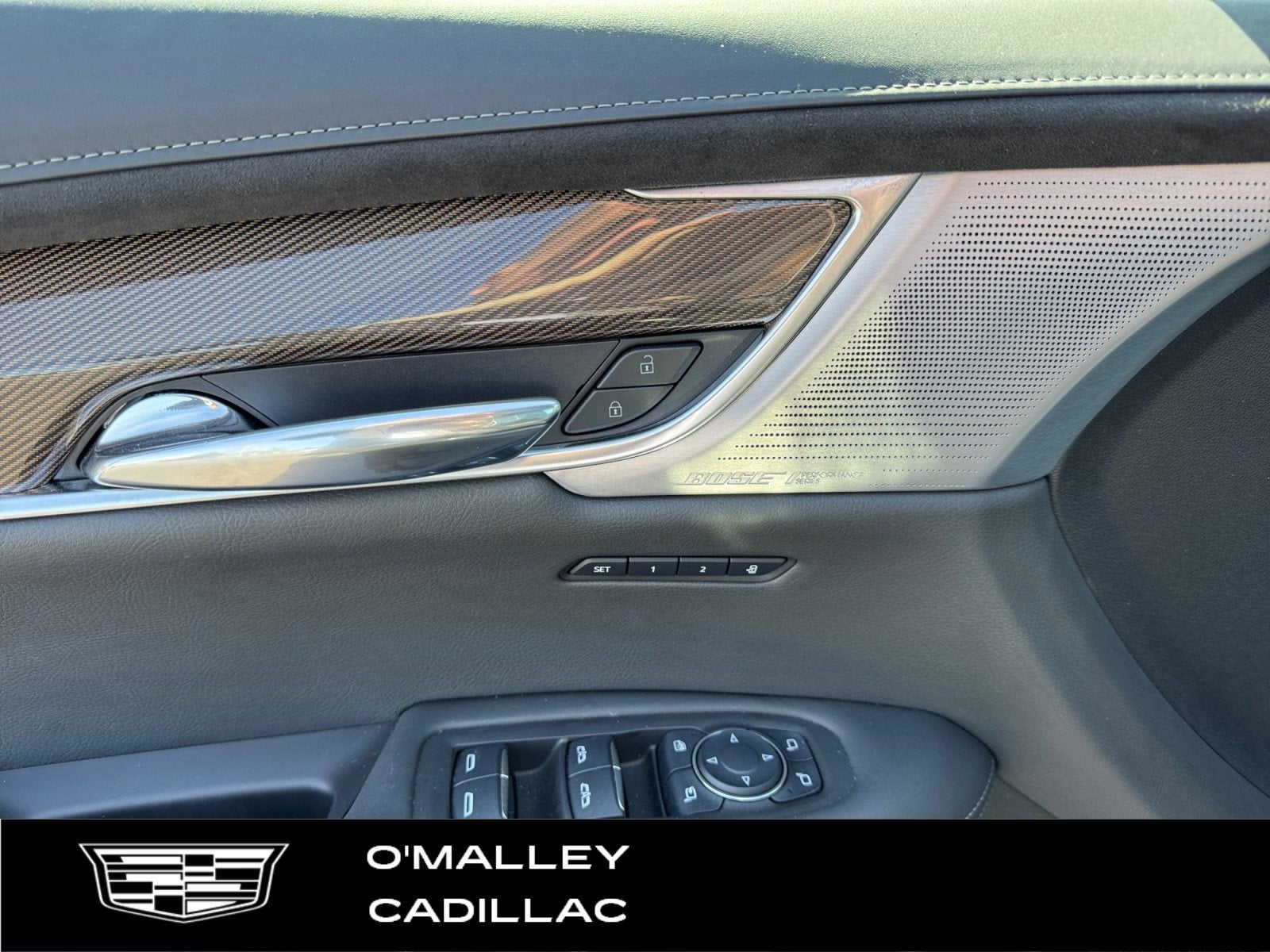 2025 Cadillac XT6 Sport