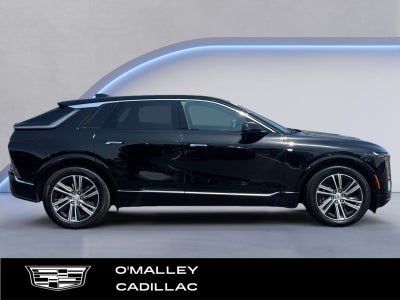 2024 Cadillac LYRIQ Luxury 1