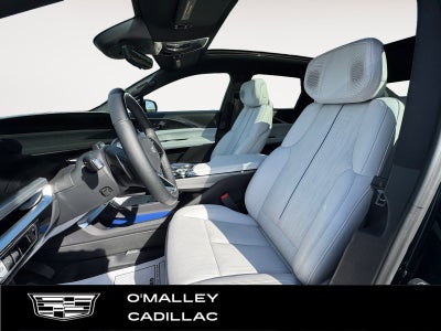 2025 Cadillac LYRIQ Luxury 2