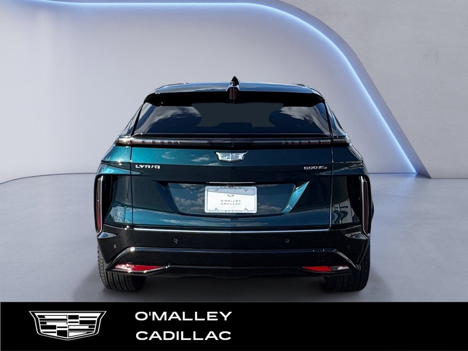 2025 Cadillac LYRIQ Luxury 2