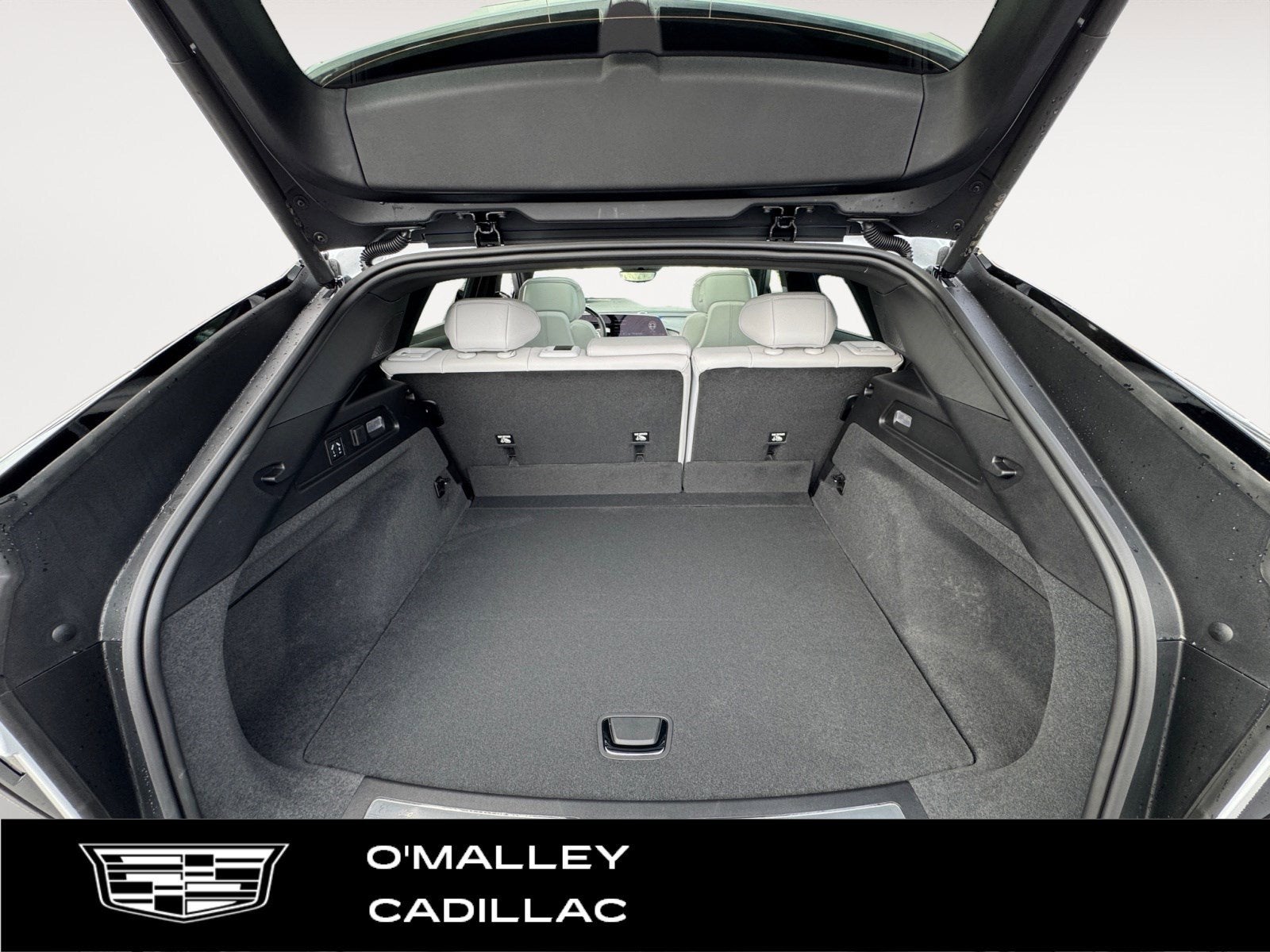 2026 Cadillac LYRIQ Premium Luxury