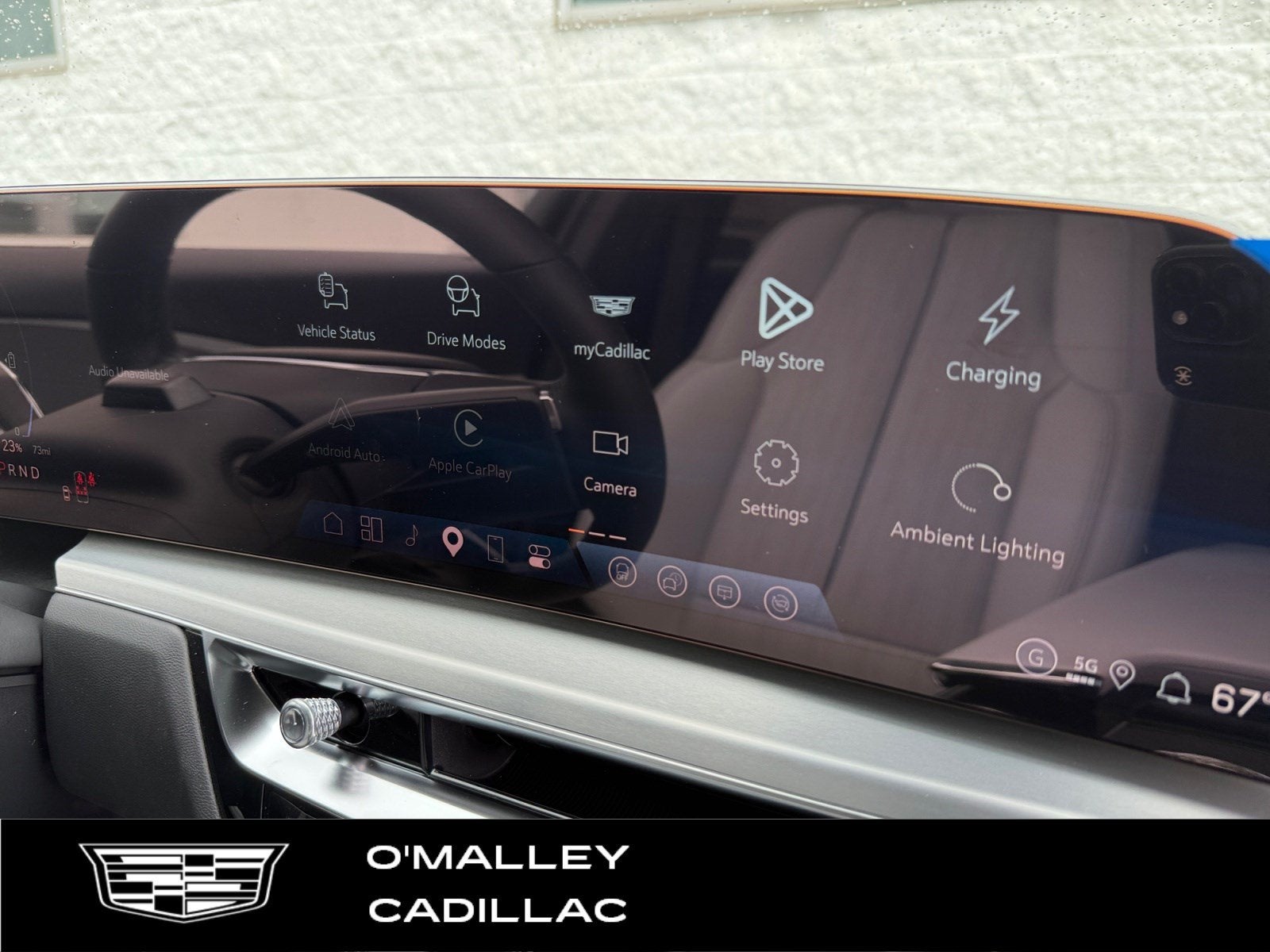 2027 Cadillac LYRIQ Premium Luxury