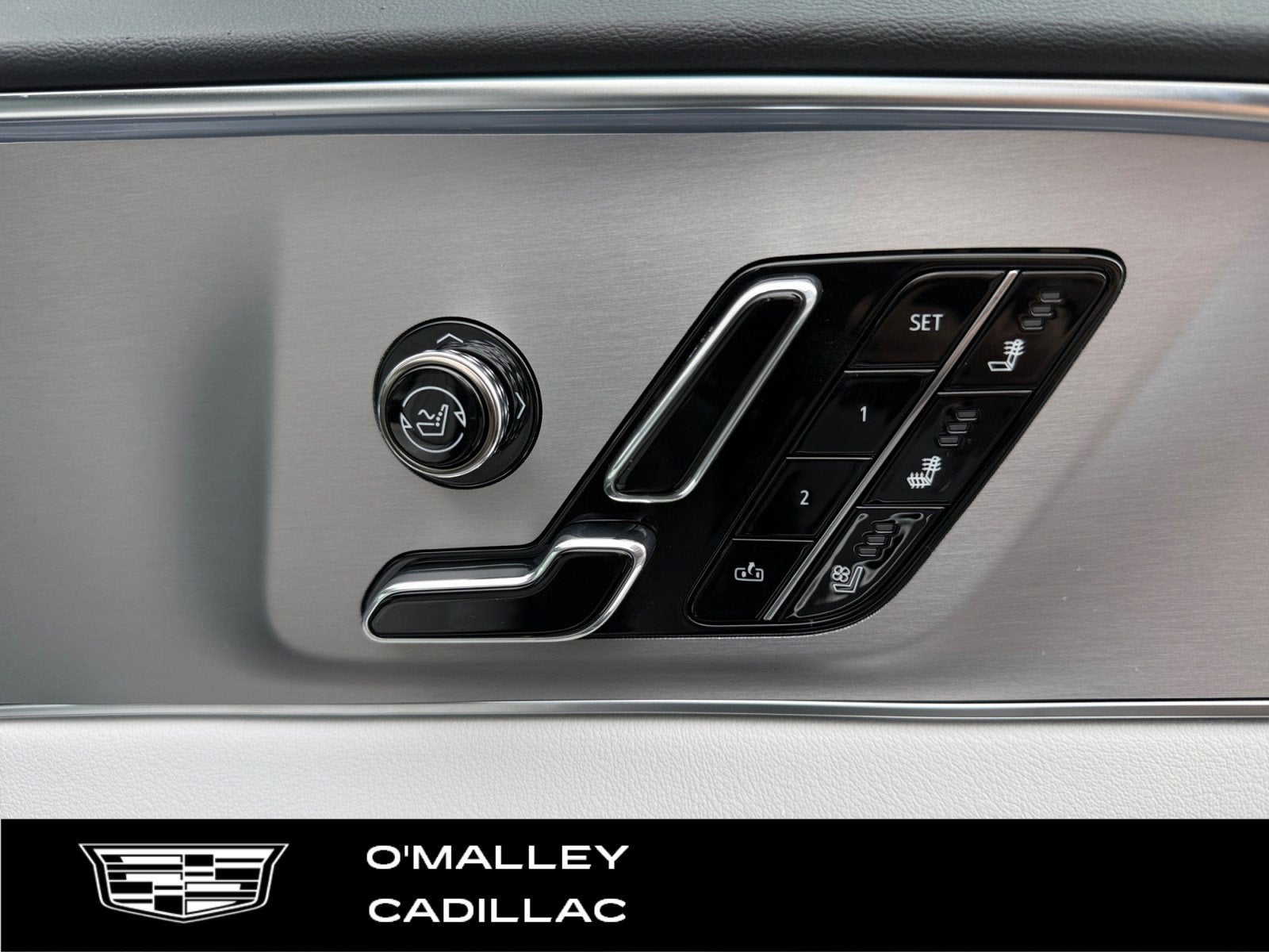 2027 Cadillac LYRIQ Premium Luxury