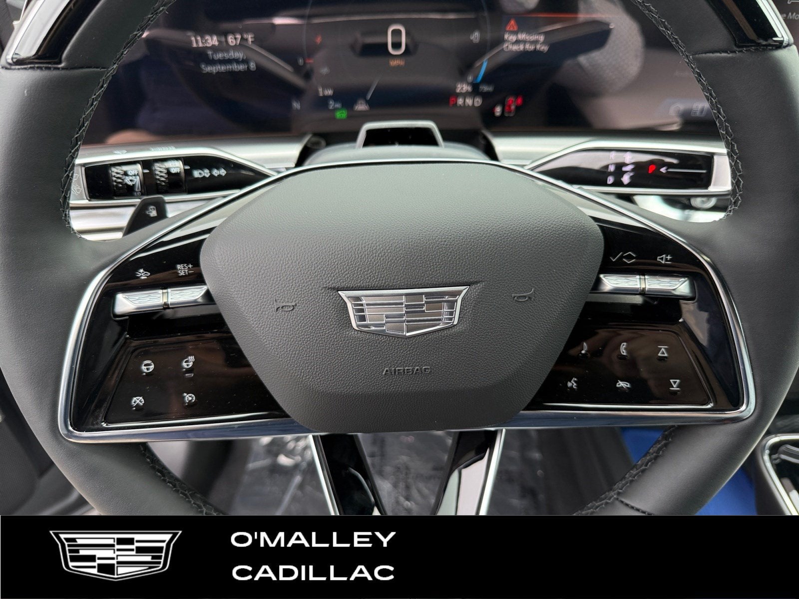 2027 Cadillac LYRIQ Premium Luxury