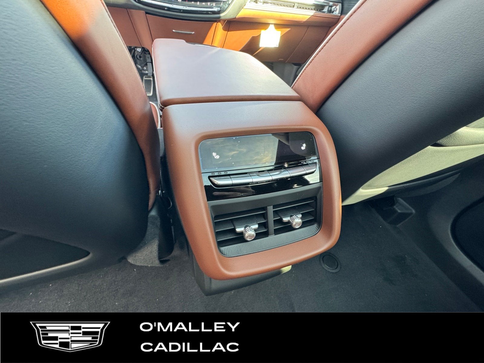 2027 Cadillac LYRIQ Signature Luxury