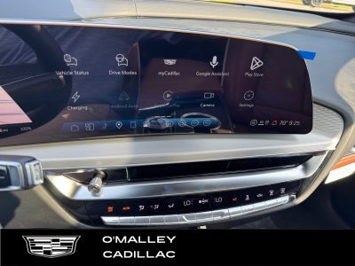 2027 Cadillac LYRIQ Signature Luxury