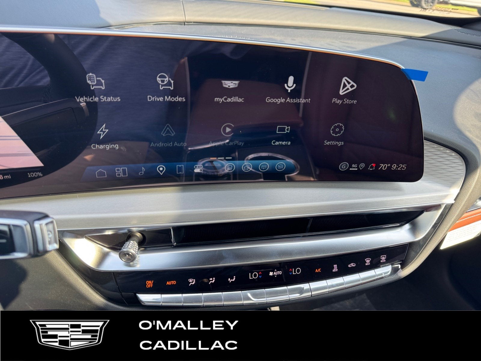 2027 Cadillac LYRIQ Signature Luxury