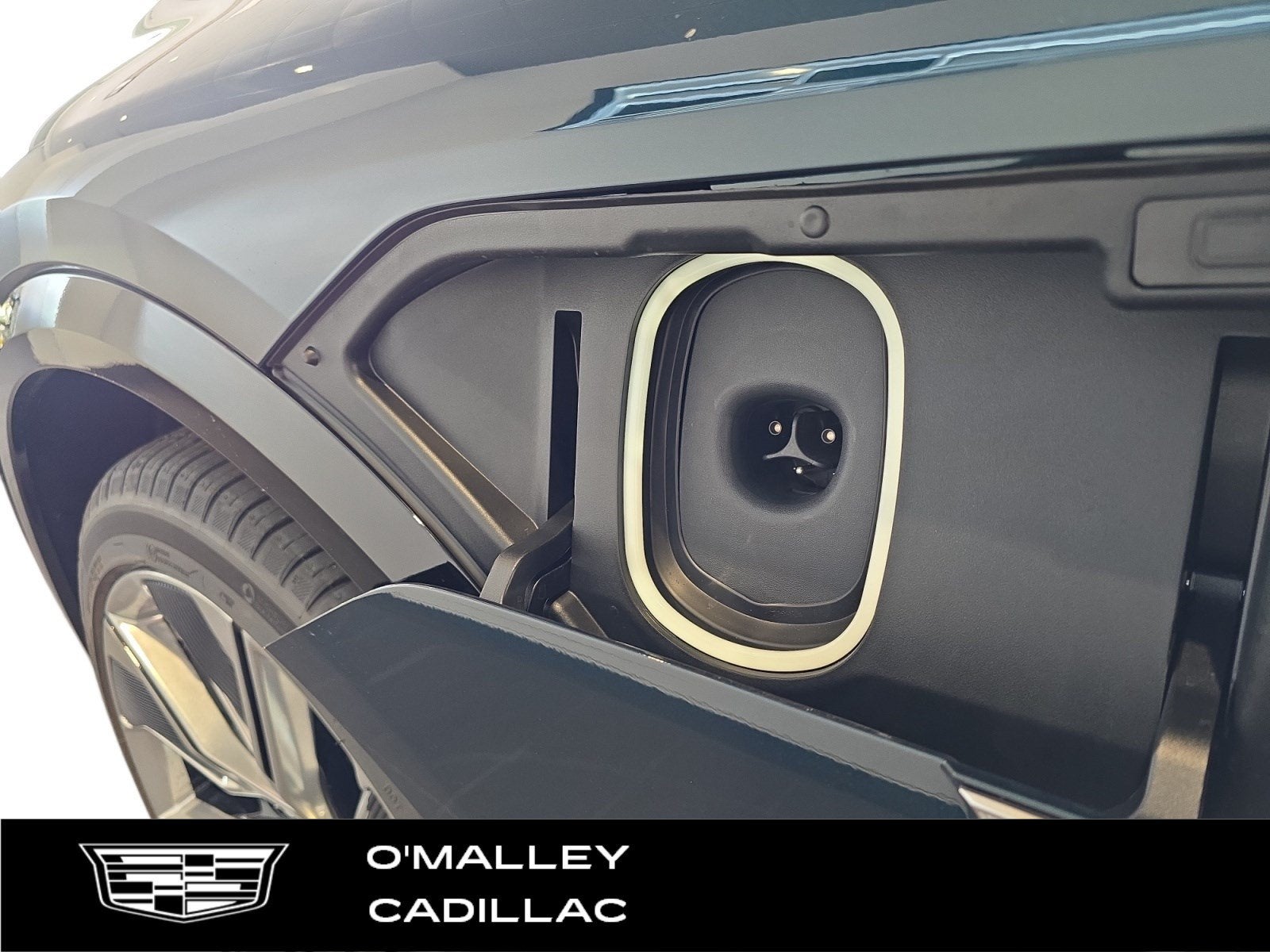 2027 Cadillac LYRIQ Signature Luxury