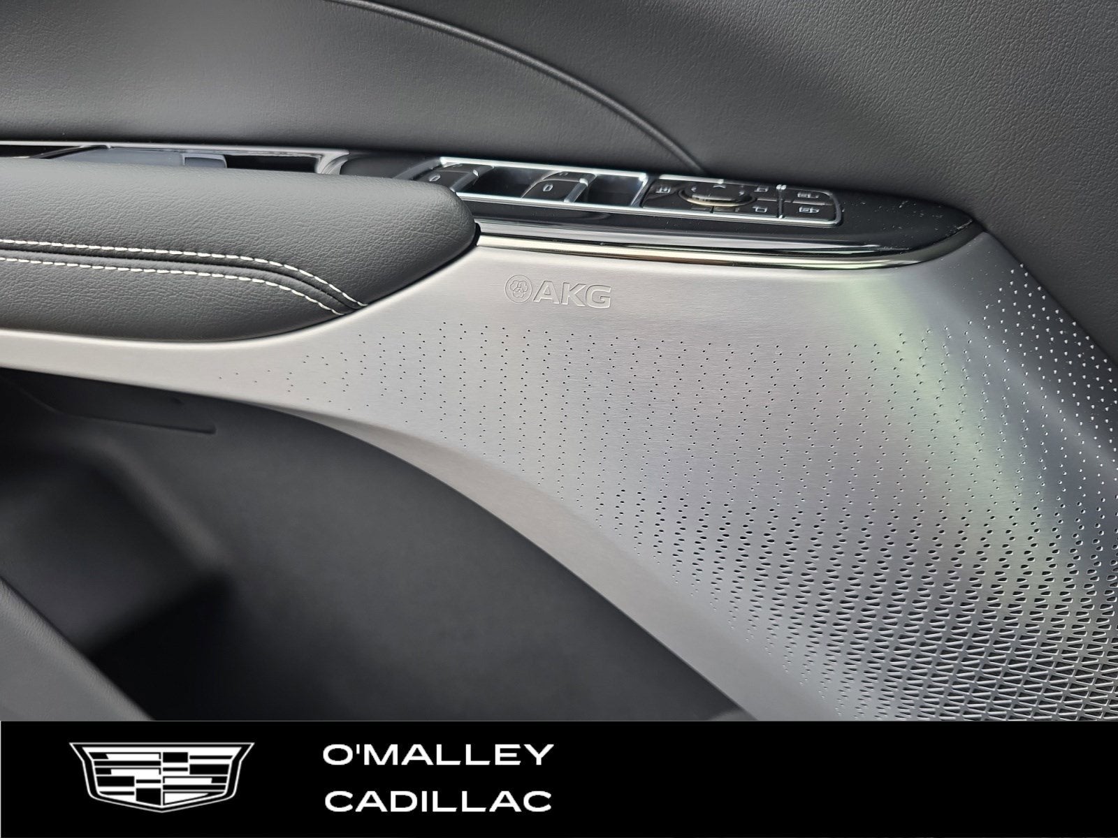 2026 Cadillac LYRIQ Premium Sport