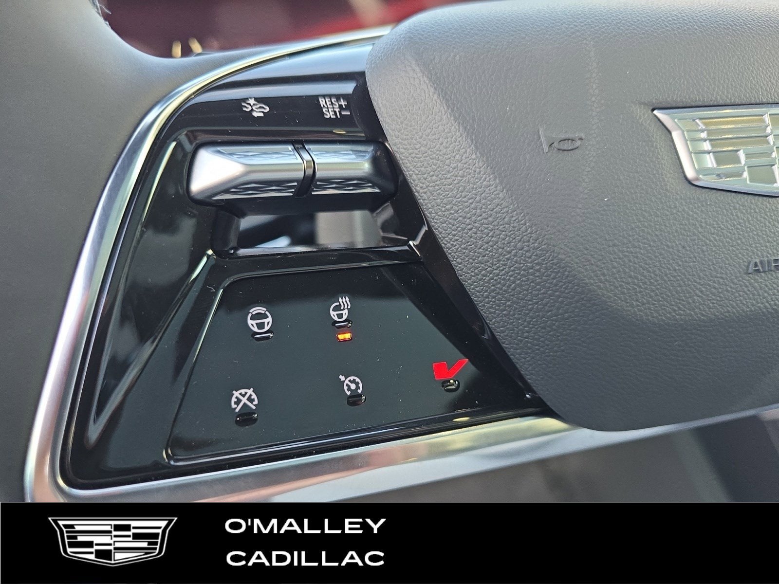 2026 Cadillac ESCALADE IQL Sport