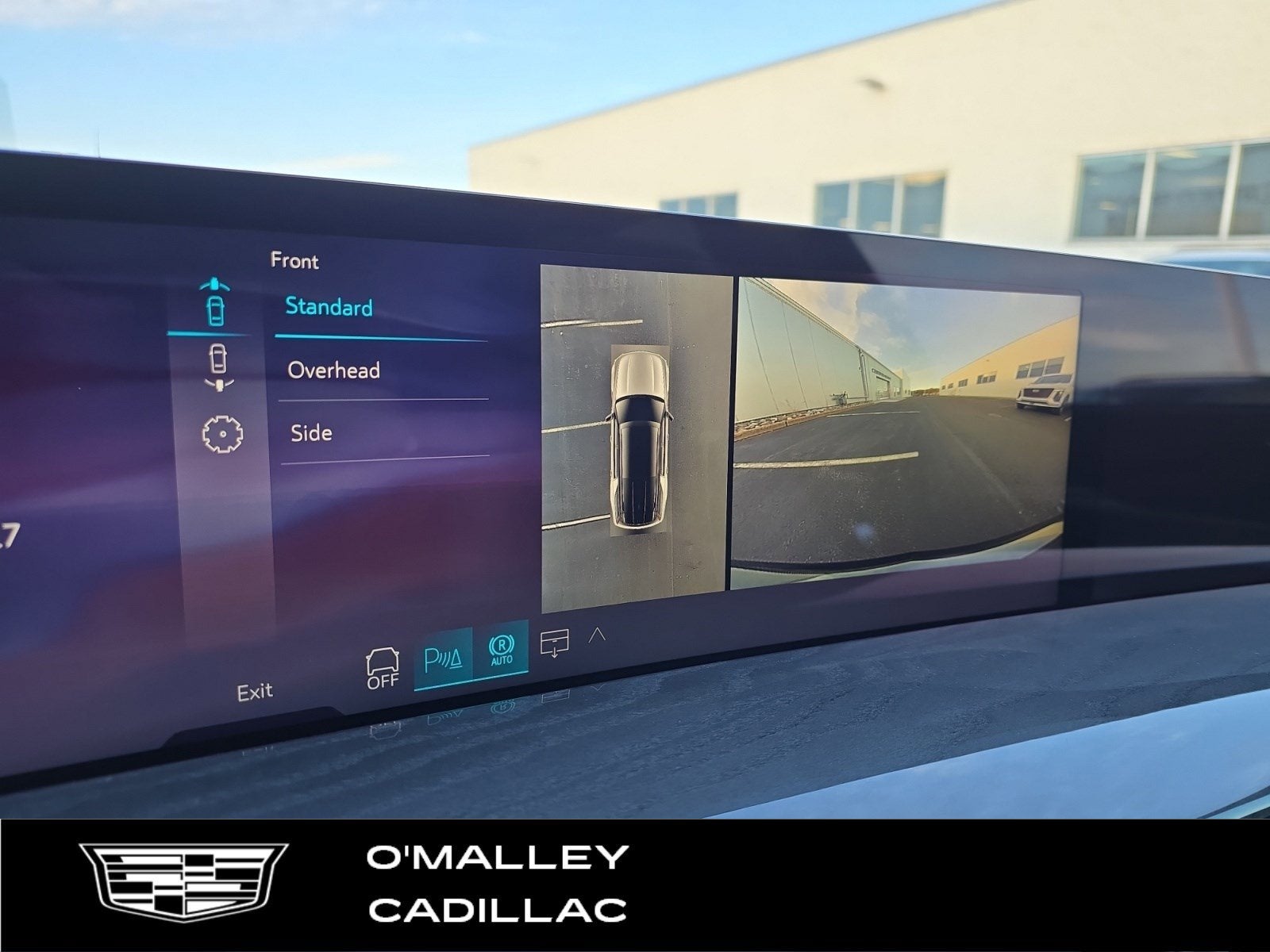 2026 Cadillac ESCALADE IQL Sport