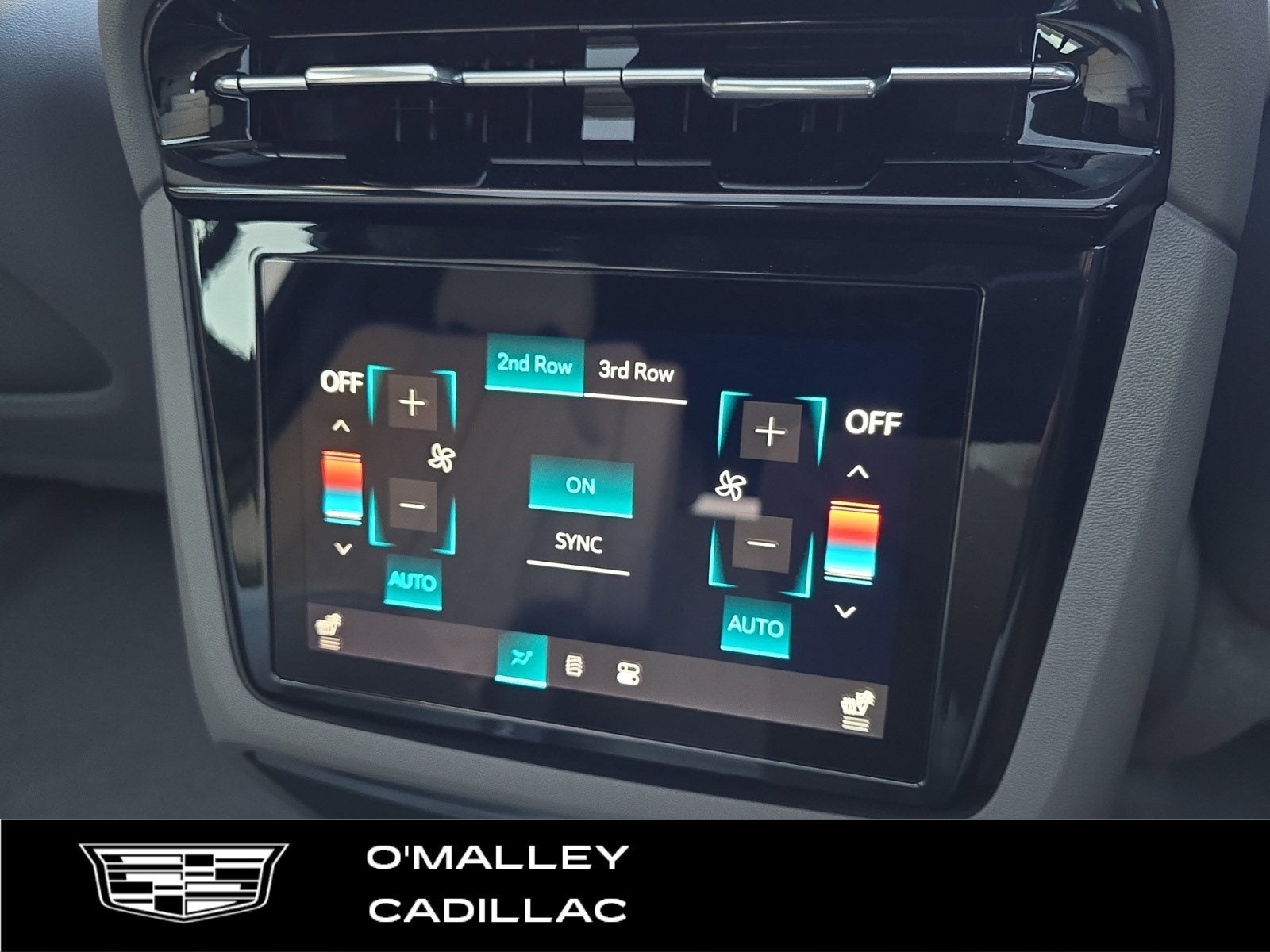 2026 Cadillac ESCALADE IQL Sport