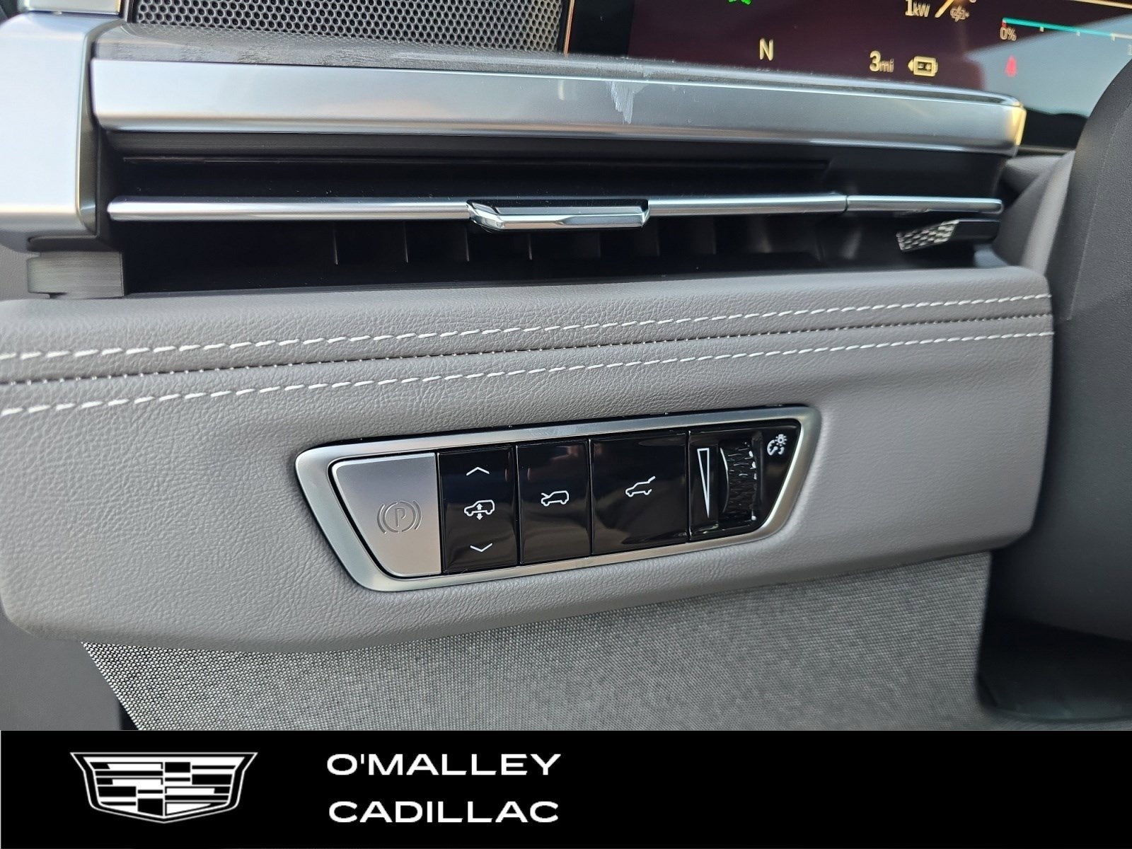 2026 Cadillac ESCALADE IQL Sport