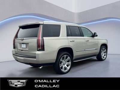 2017 Cadillac Escalade Luxury