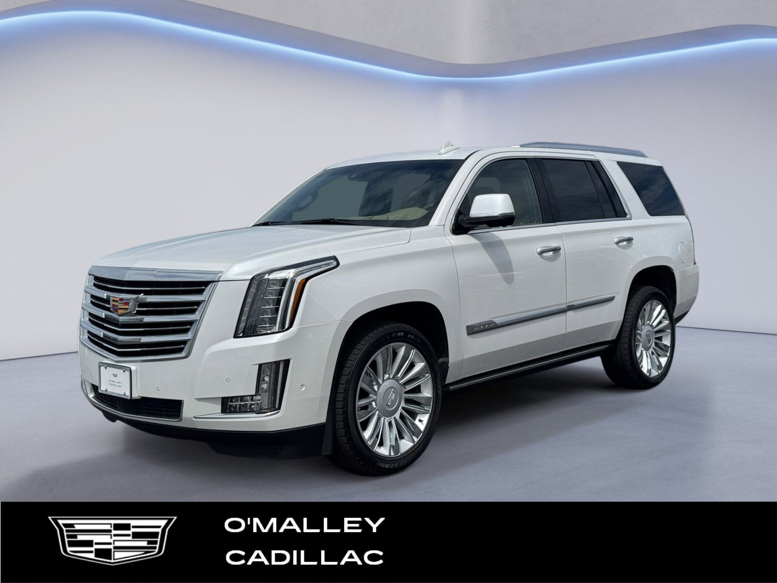 2020 Cadillac Escalade AWD Platinum's photo