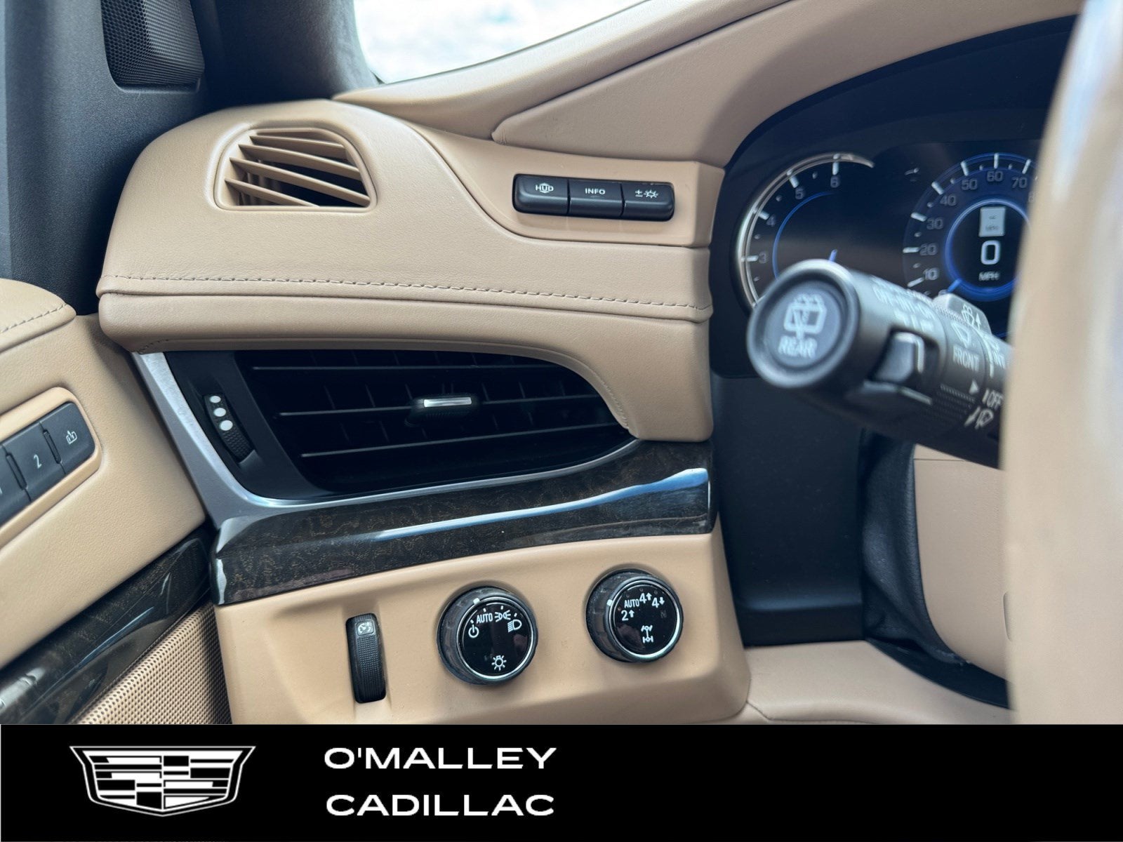 2019 Cadillac Escalade ESV Platinum