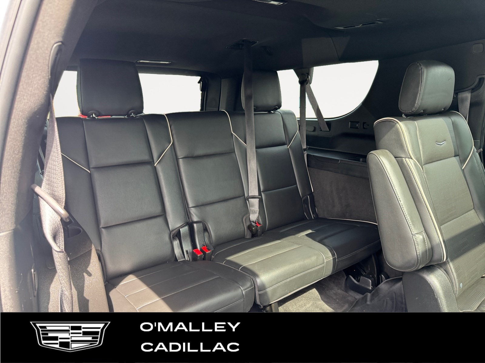 2023 Cadillac Escalade ESV 4WD Premium Luxury
