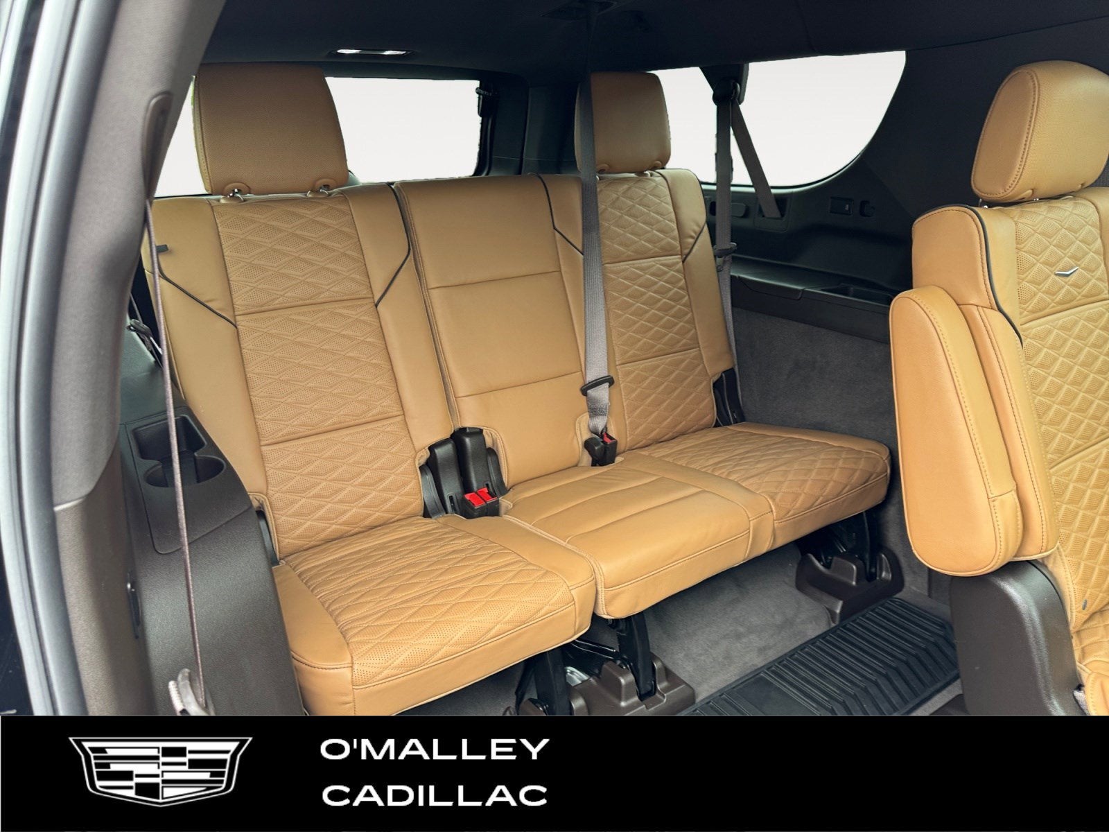 2022 Cadillac Escalade ESV Premium Luxury