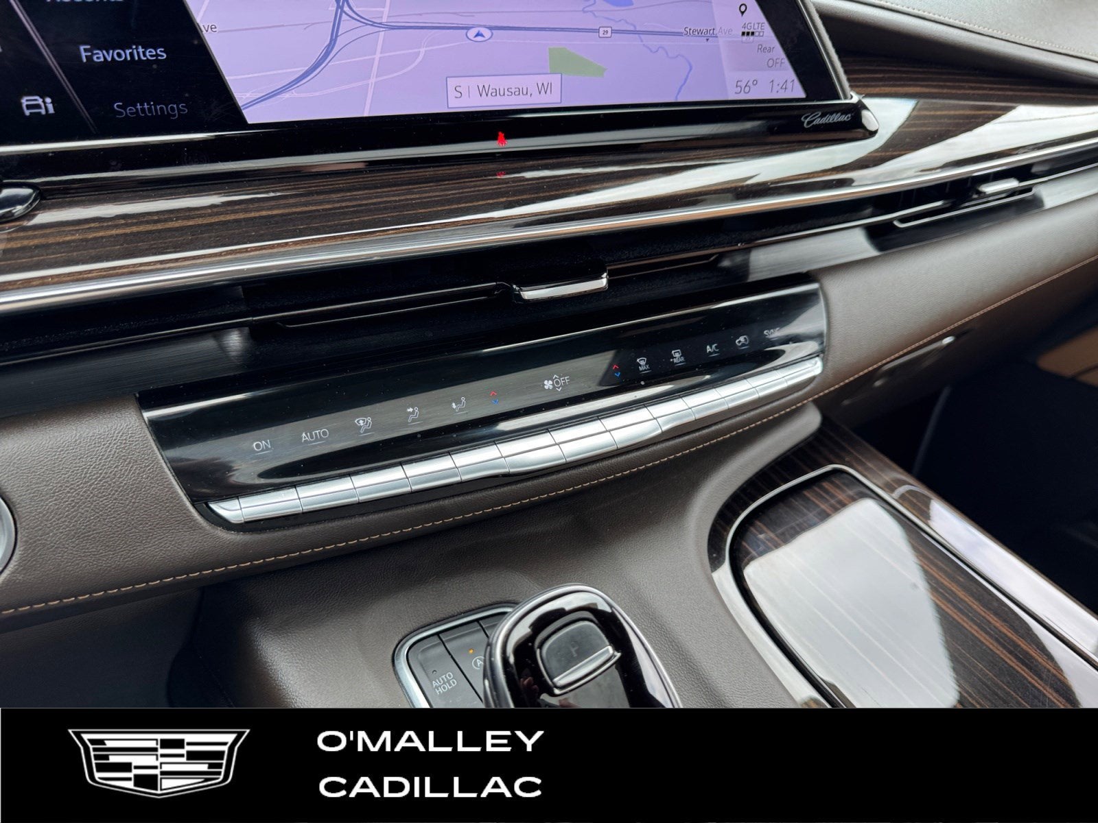 2022 Cadillac Escalade ESV Premium Luxury