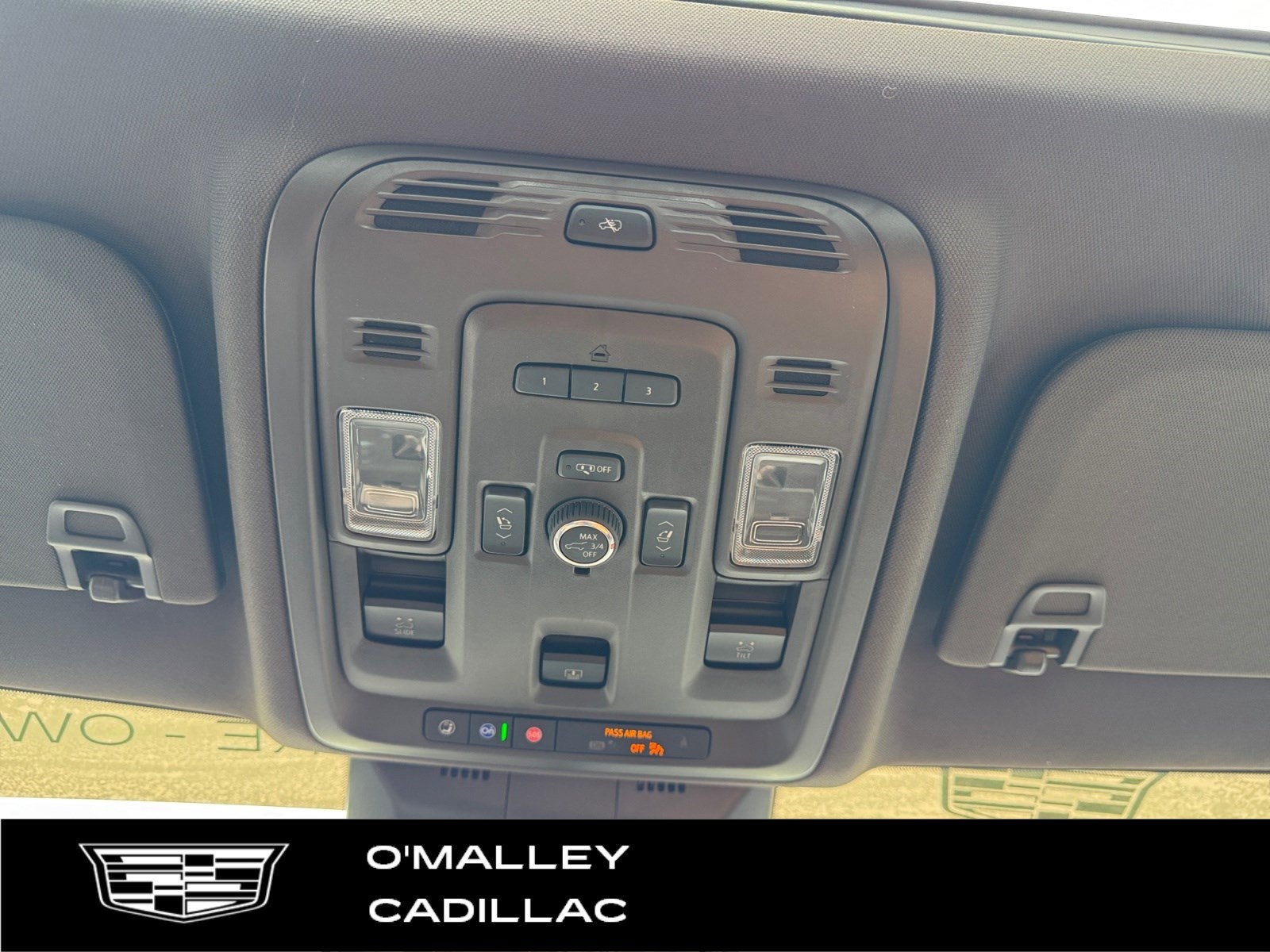2022 Cadillac Escalade ESV Premium Luxury
