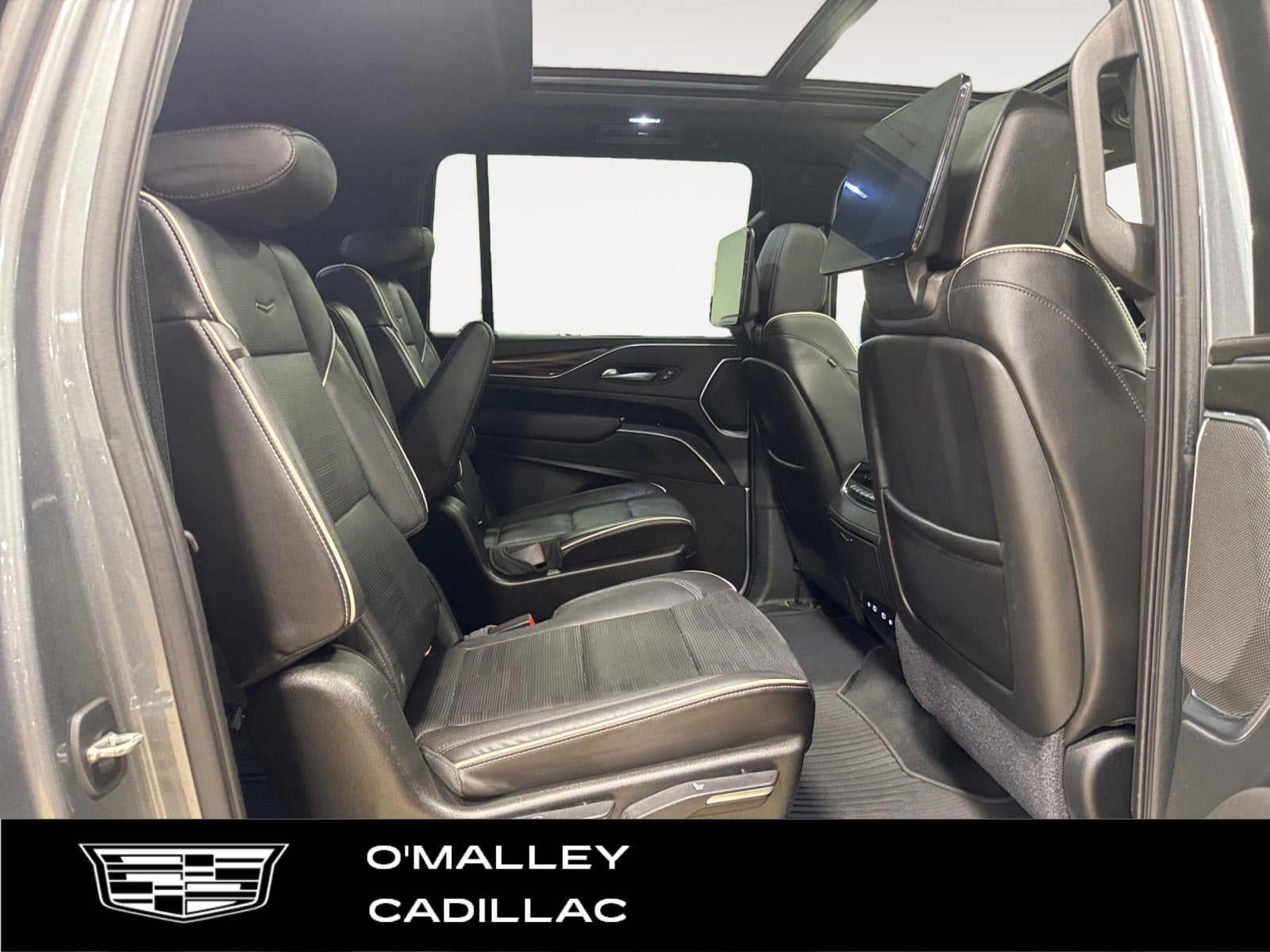 2021 Cadillac Escalade ESV Premium Luxury