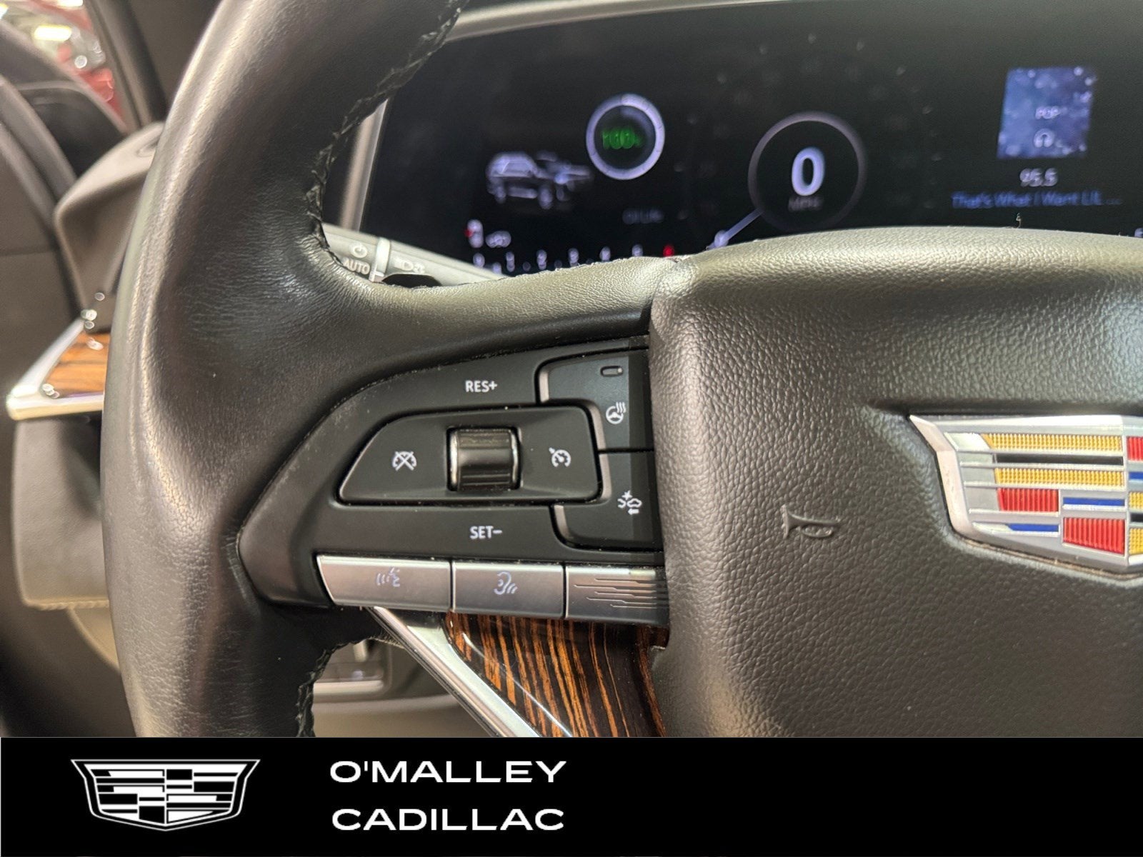 2021 Cadillac Escalade ESV Premium Luxury