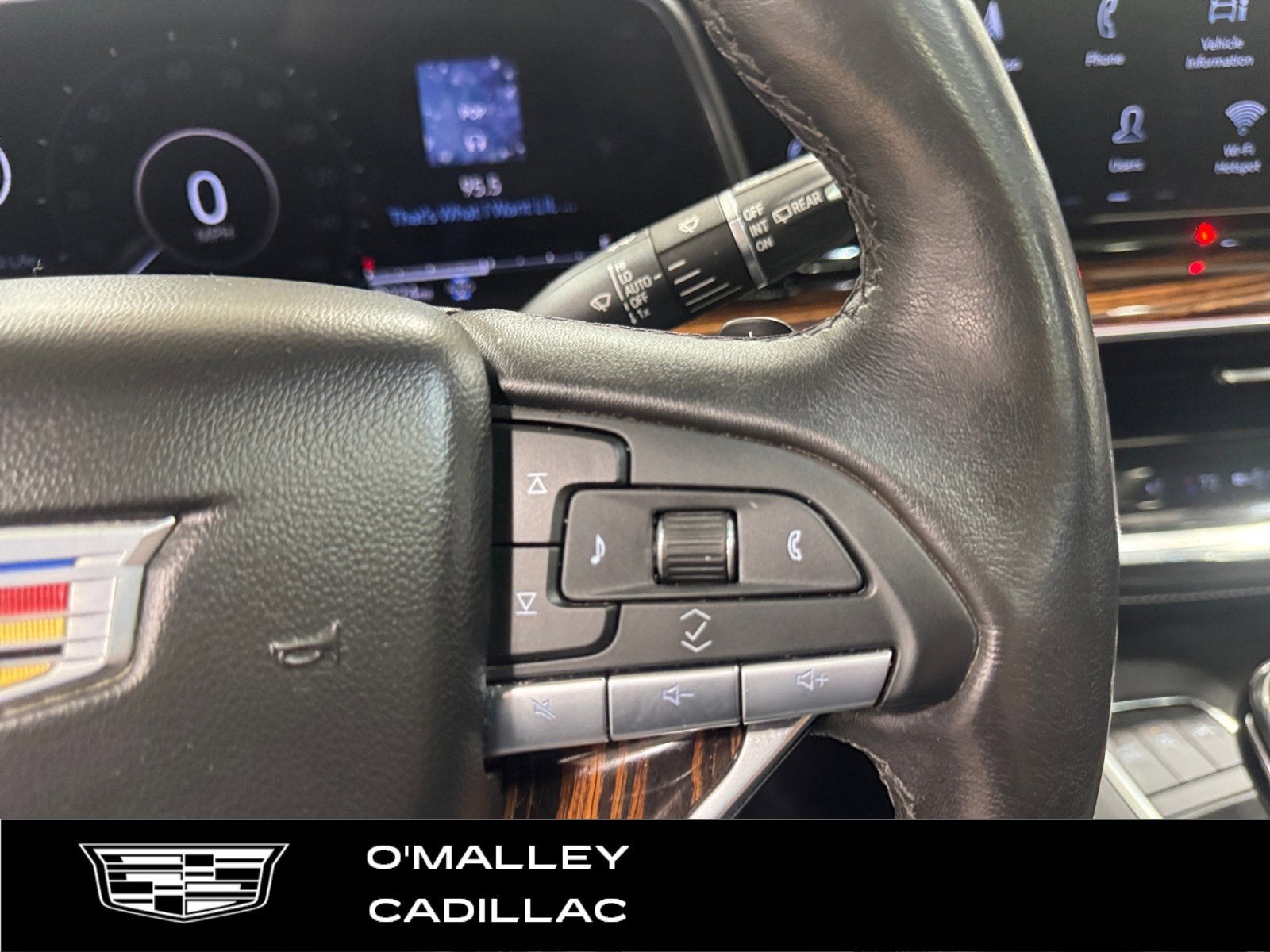 2021 Cadillac Escalade ESV Premium Luxury