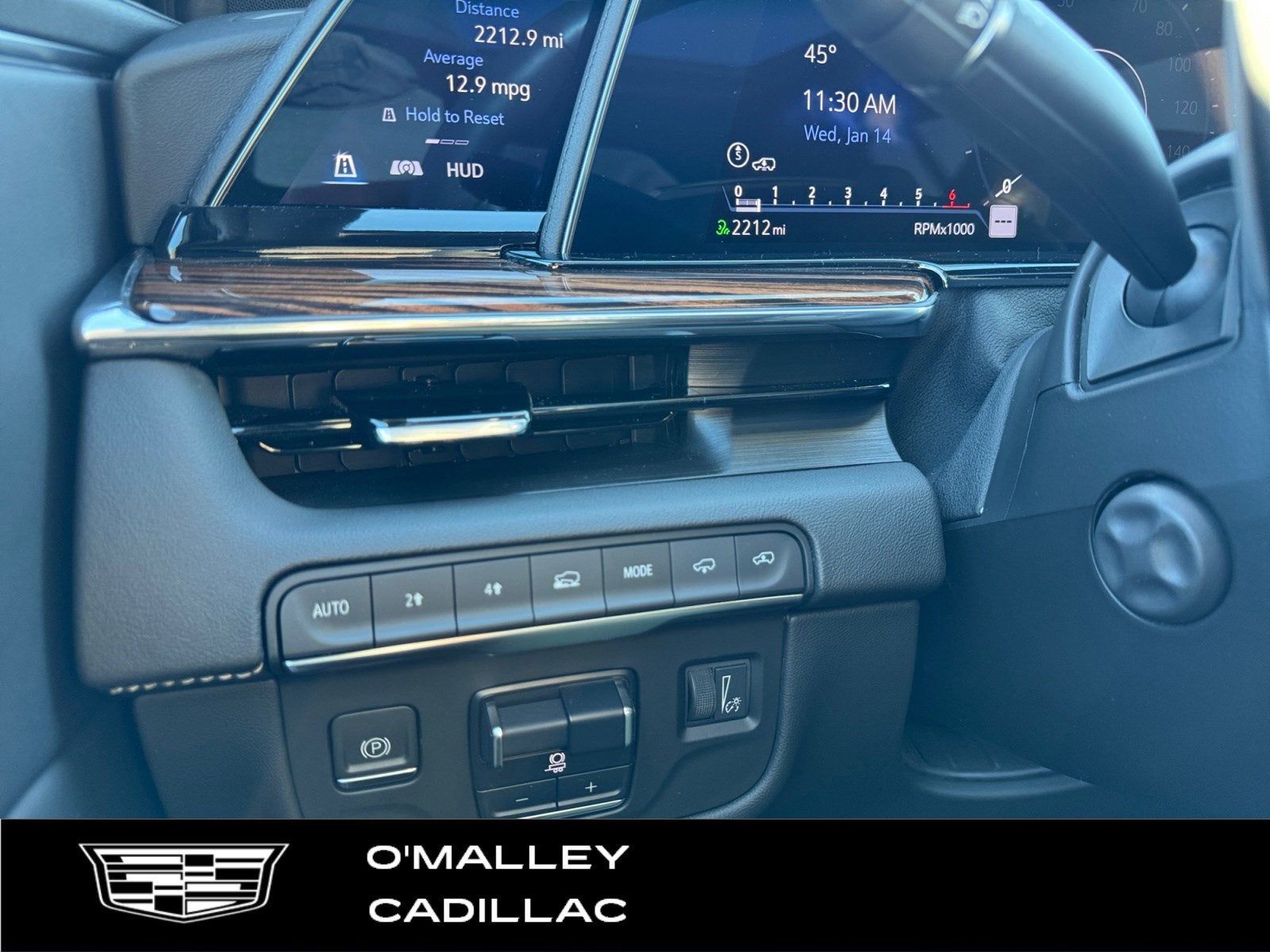 2023 Cadillac Escalade ESV Premium Luxury