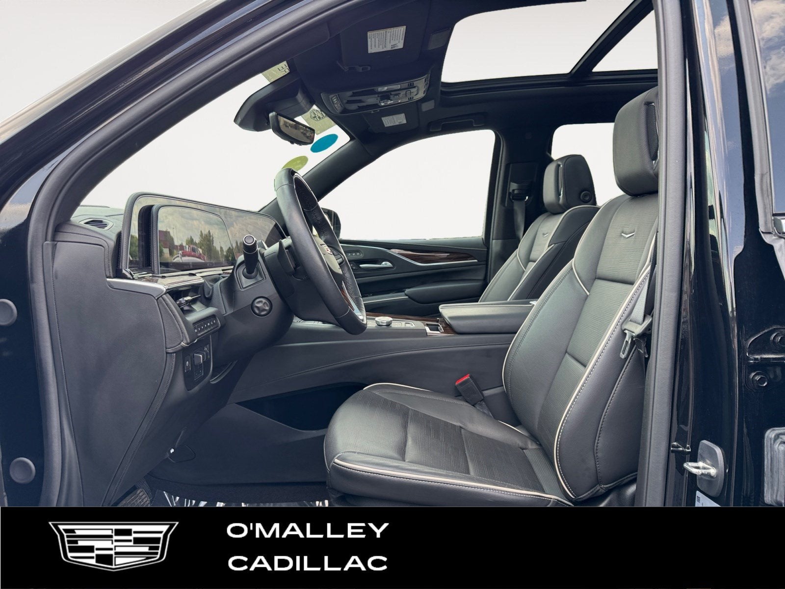 2023 Cadillac Escalade ESV Premium Luxury