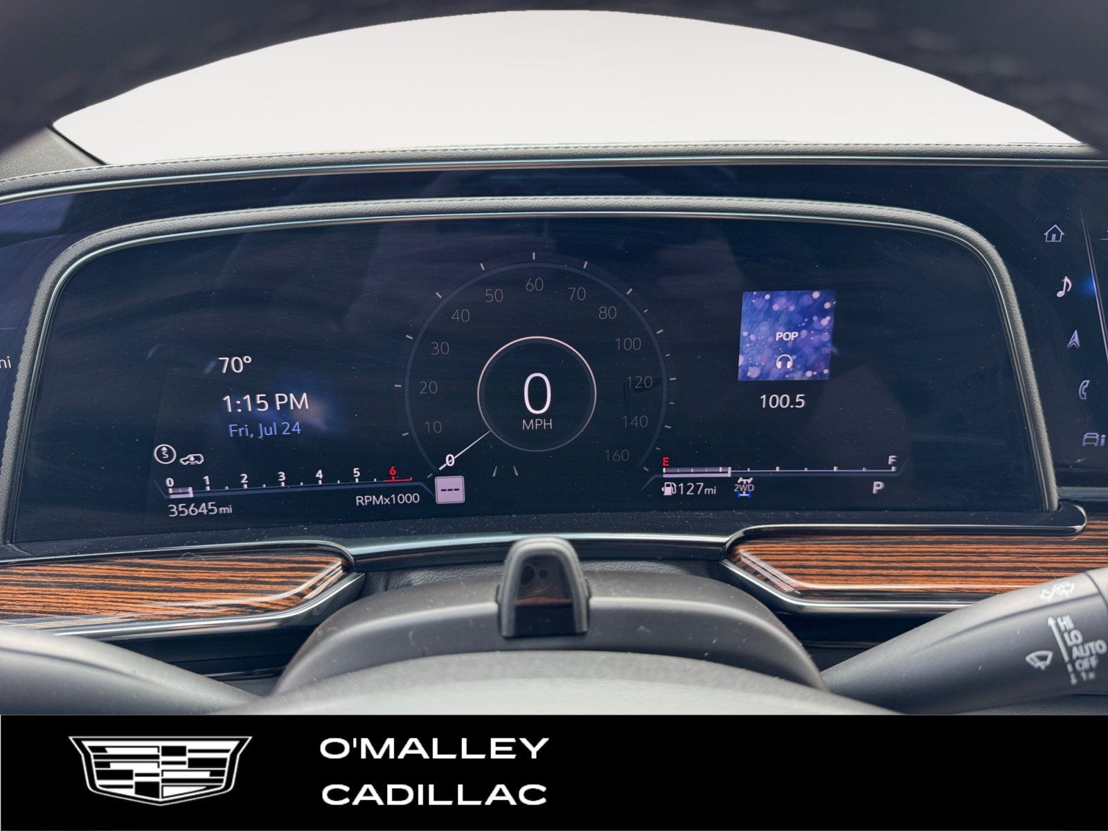 2023 Cadillac Escalade ESV Premium Luxury