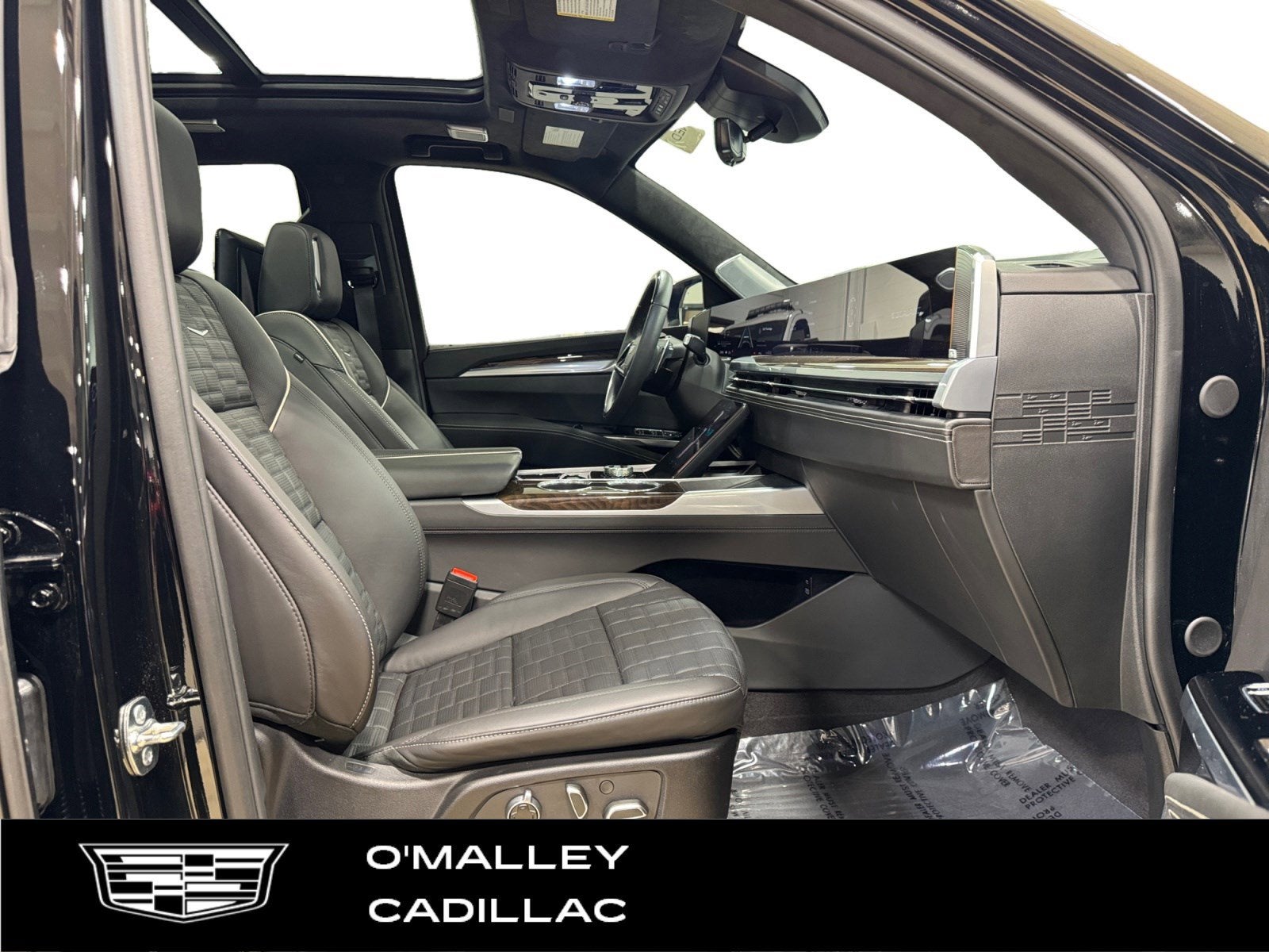 2025 Cadillac Escalade Sport Platinum