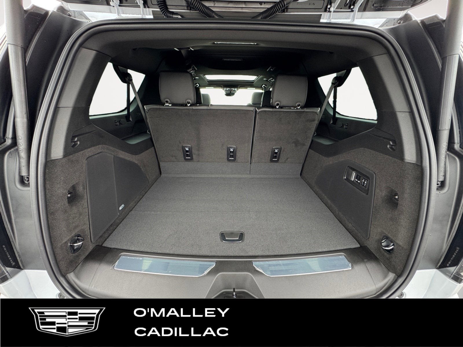 2026 Cadillac Escalade ESV Luxury