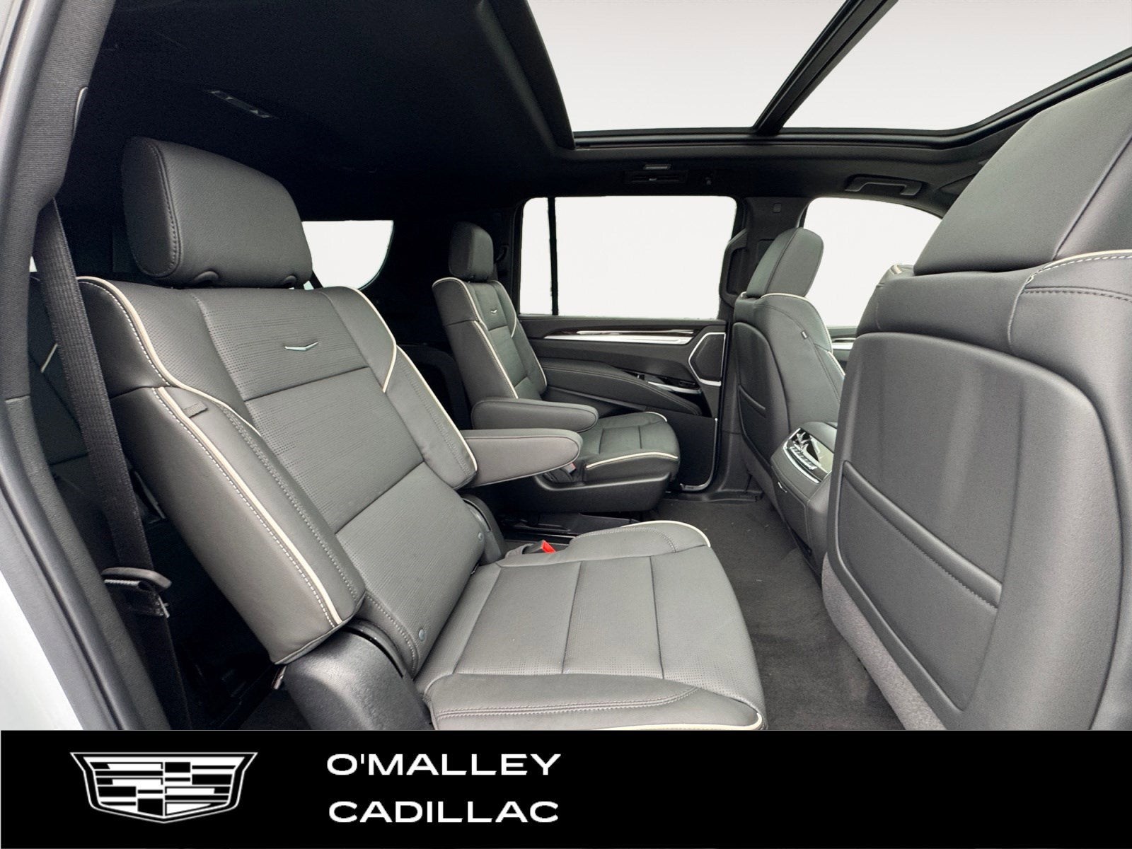 2026 Cadillac Escalade ESV Luxury