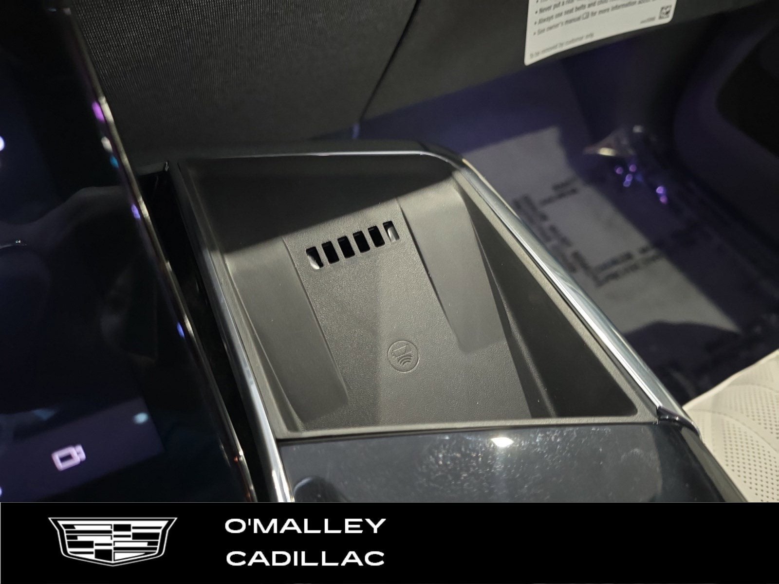 2025 Cadillac ESCALADE IQ Sport 1